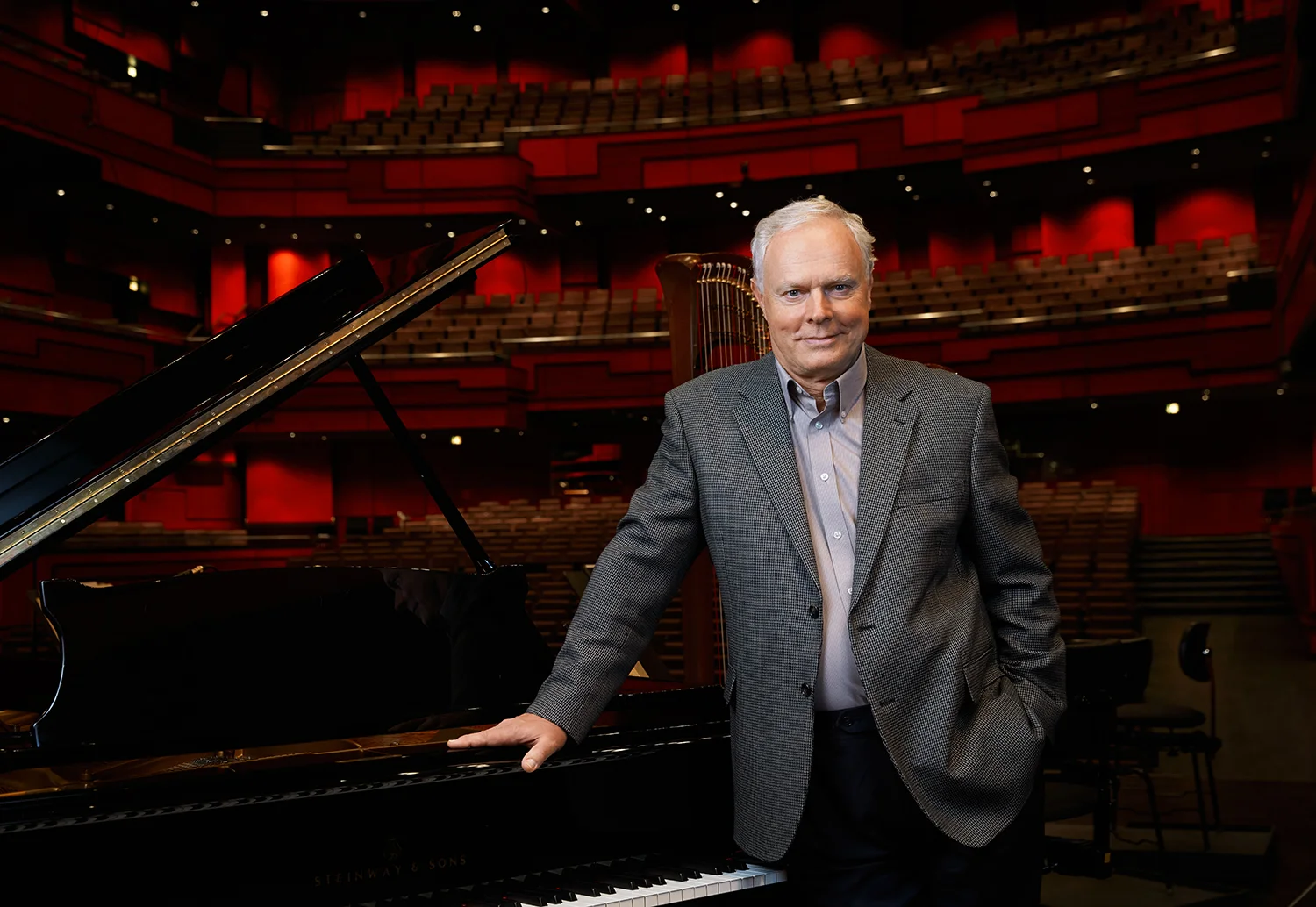 Yan_Pascal_RI_2710_01 copy.jpg