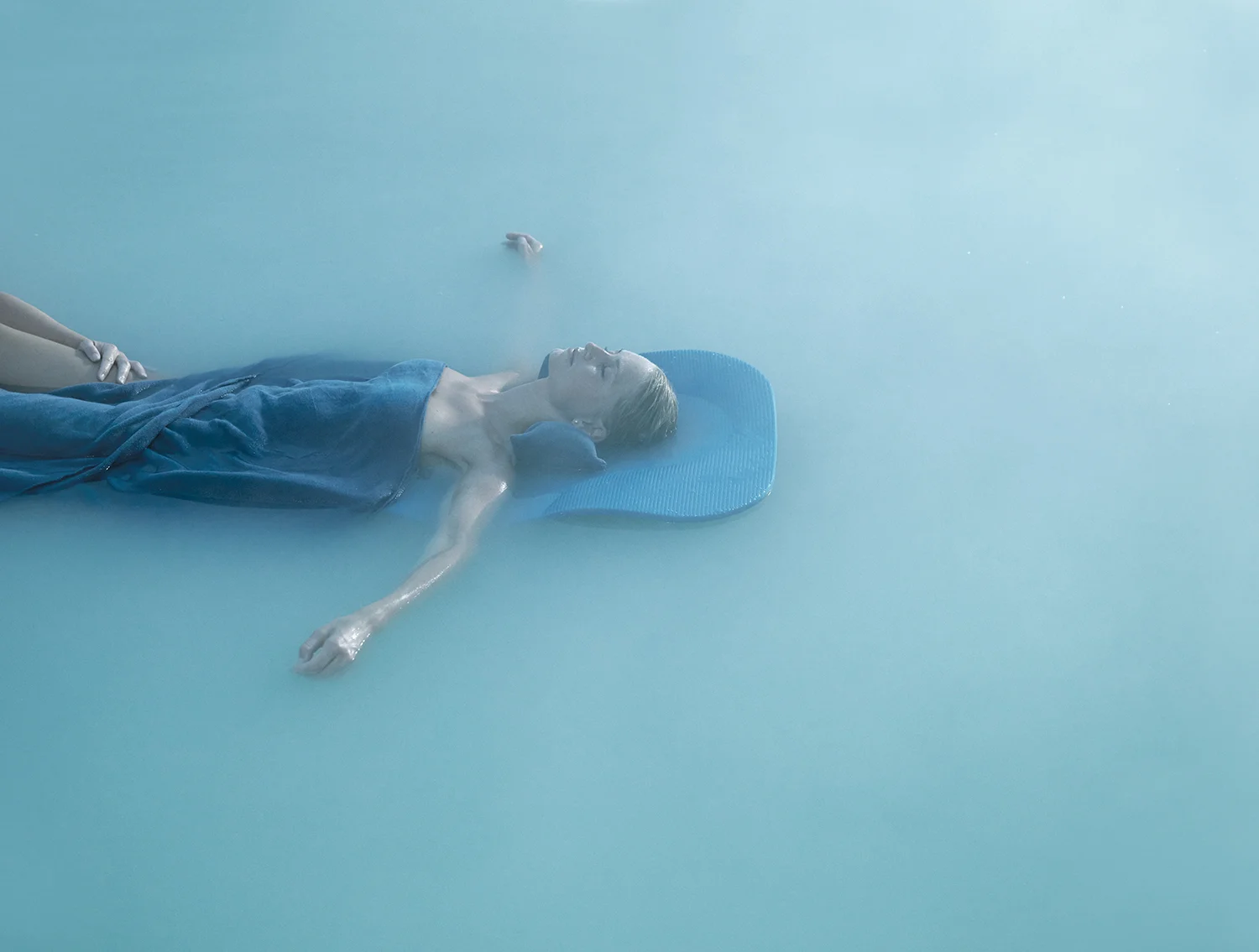 Blue_Lagoon_RI_6680_01 copy.jpg