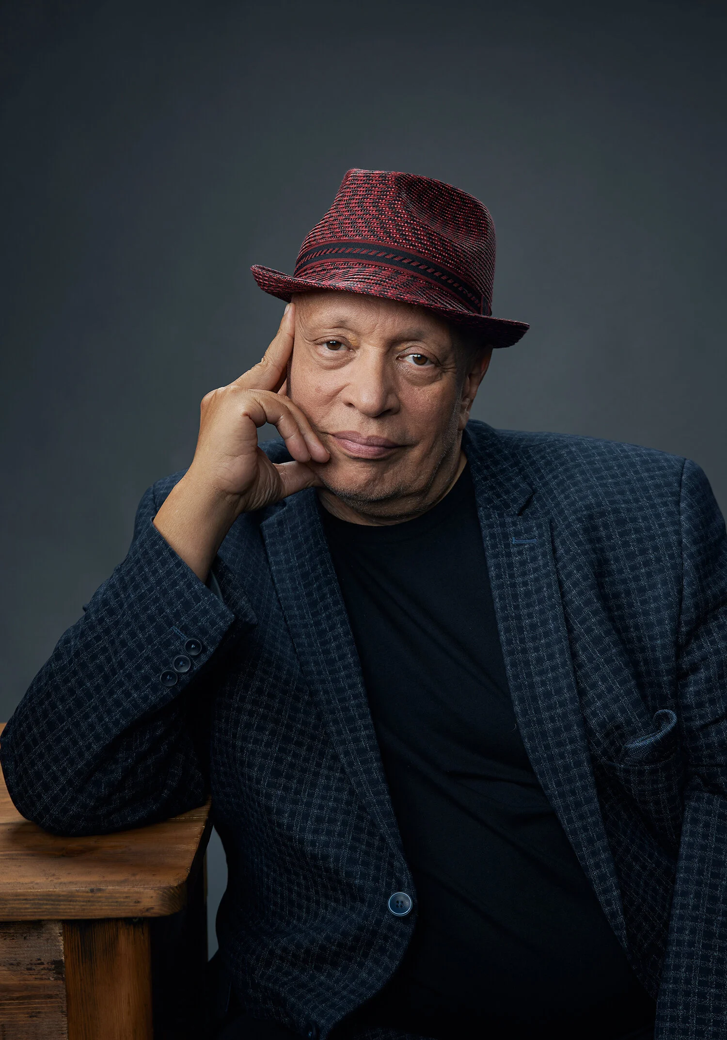 Ari_Magg_MC_Walter_Mosley_set9182_1.jpg