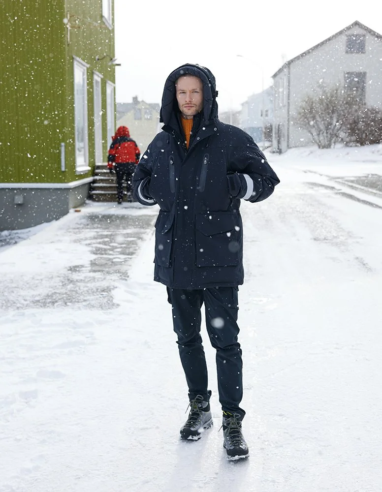 Ari_Magg_66North_AW21_22_V4A3280.jpg