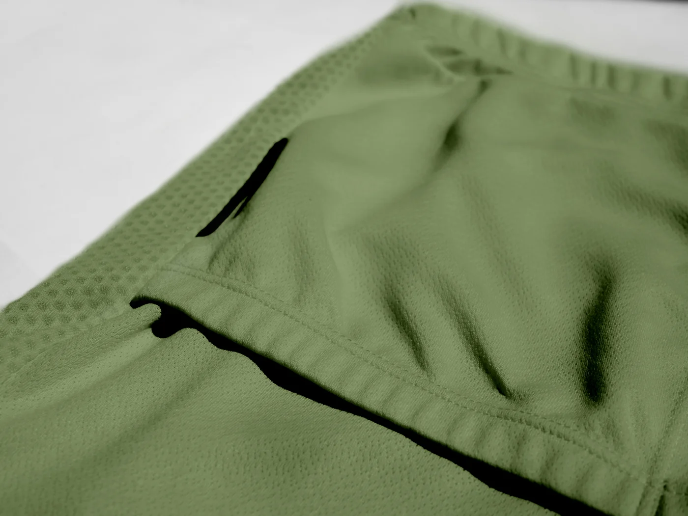 GREEN-3.jpg