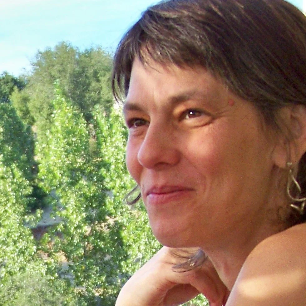 Maxima Kahn
