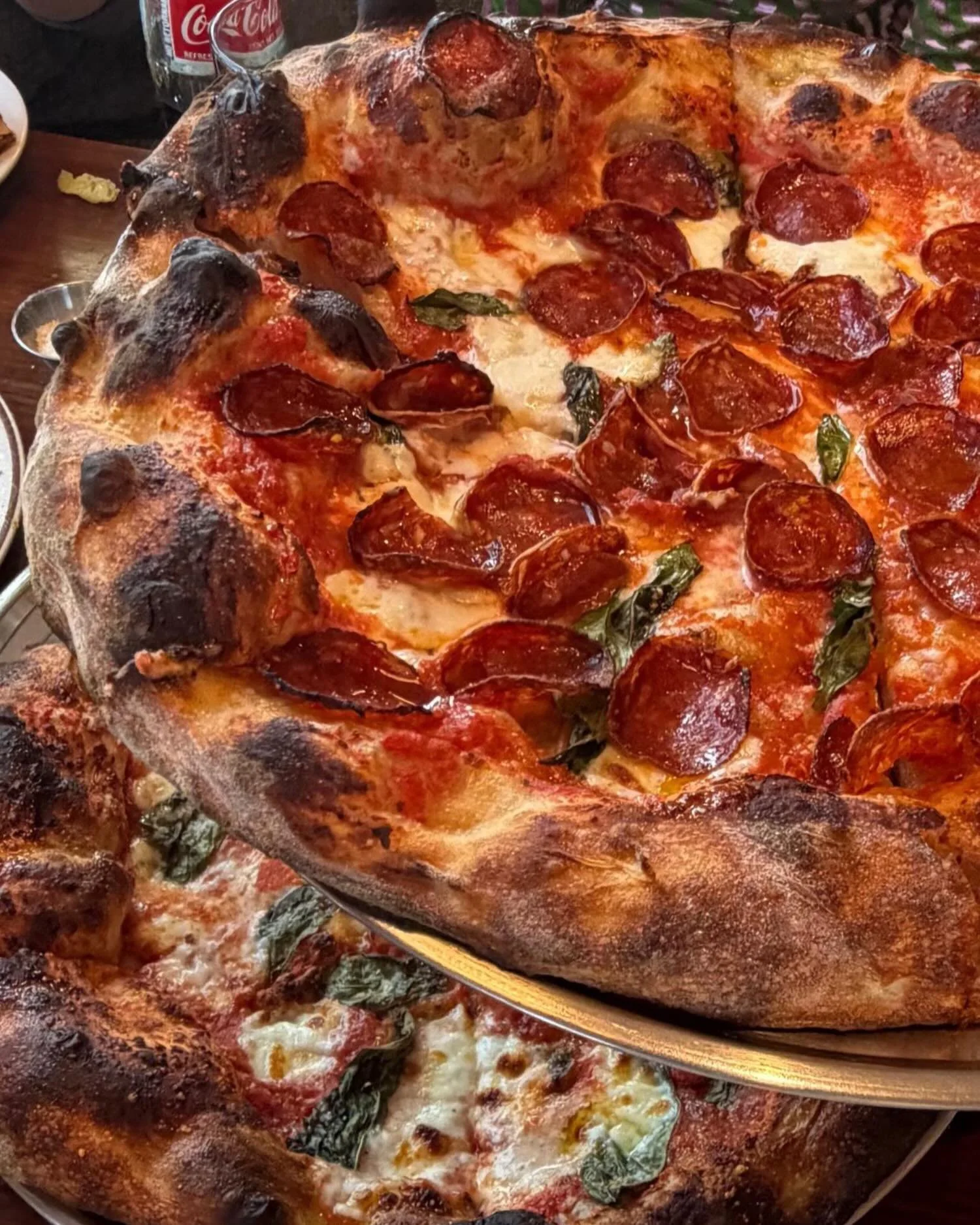 Top: Salame Calabrese 
Bottom: Margherita
&bull;
&bull;
&bull;

🪑 reserve a seat on YELP!
RESERVATIONS available for both Costa Mesa &amp; Culver City via yelp.com
WALK-INS &amp; TAKOUT at both spots a plenty!
Visit our website for deets www.folkspi