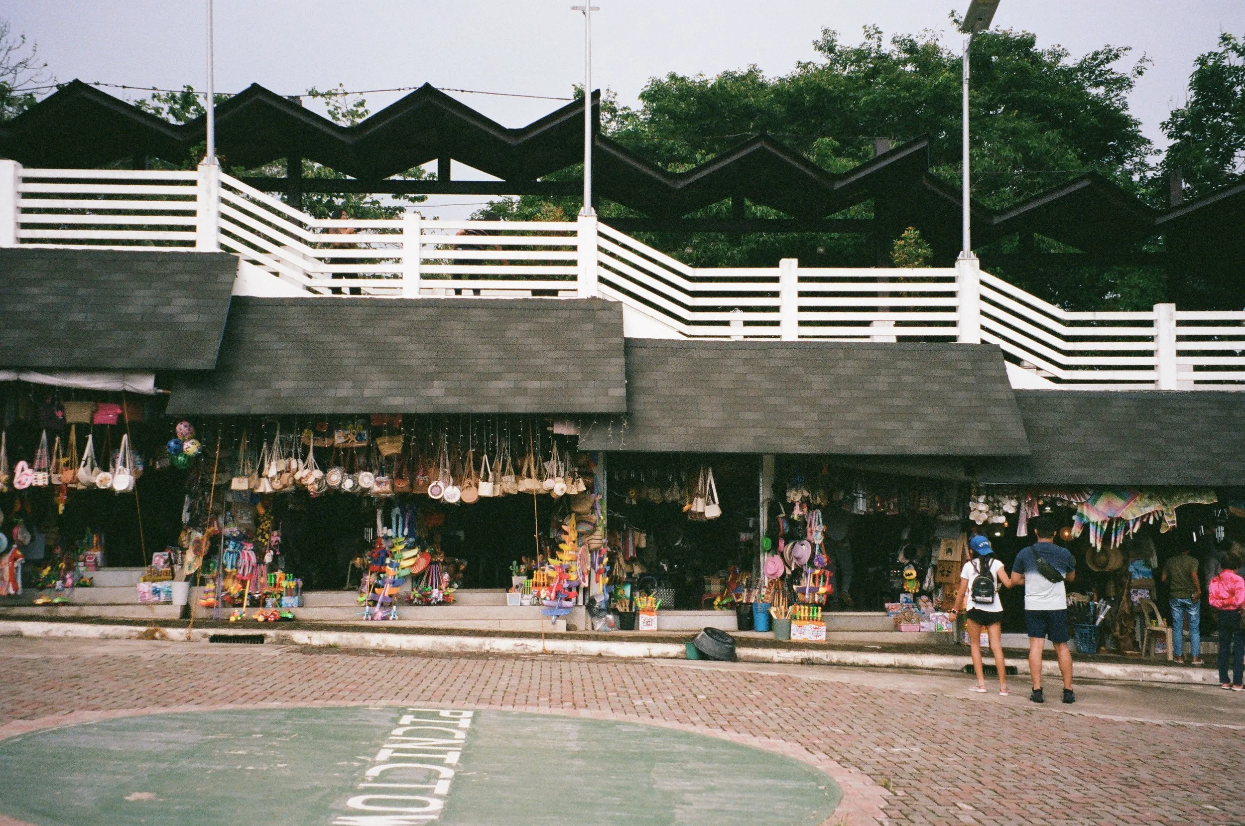 15440026 copy.JPG