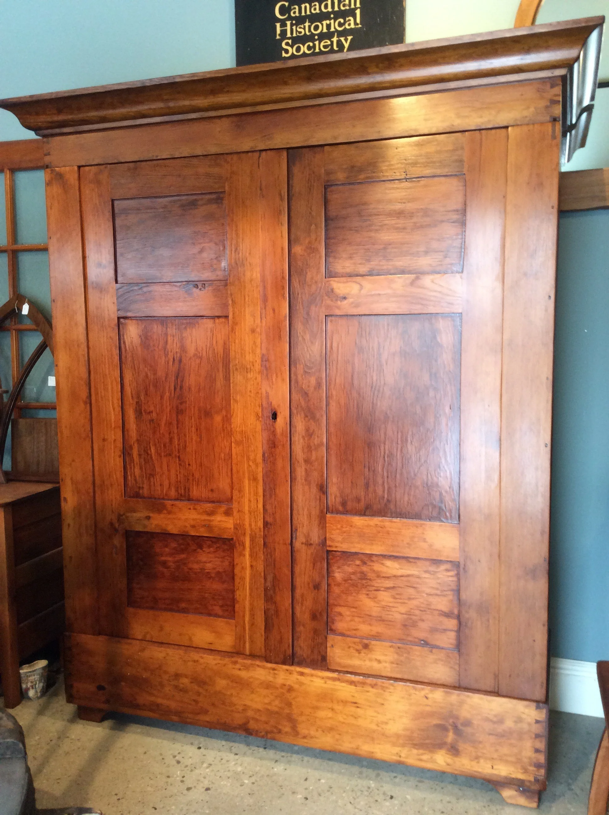 pinewardrobe.jpg