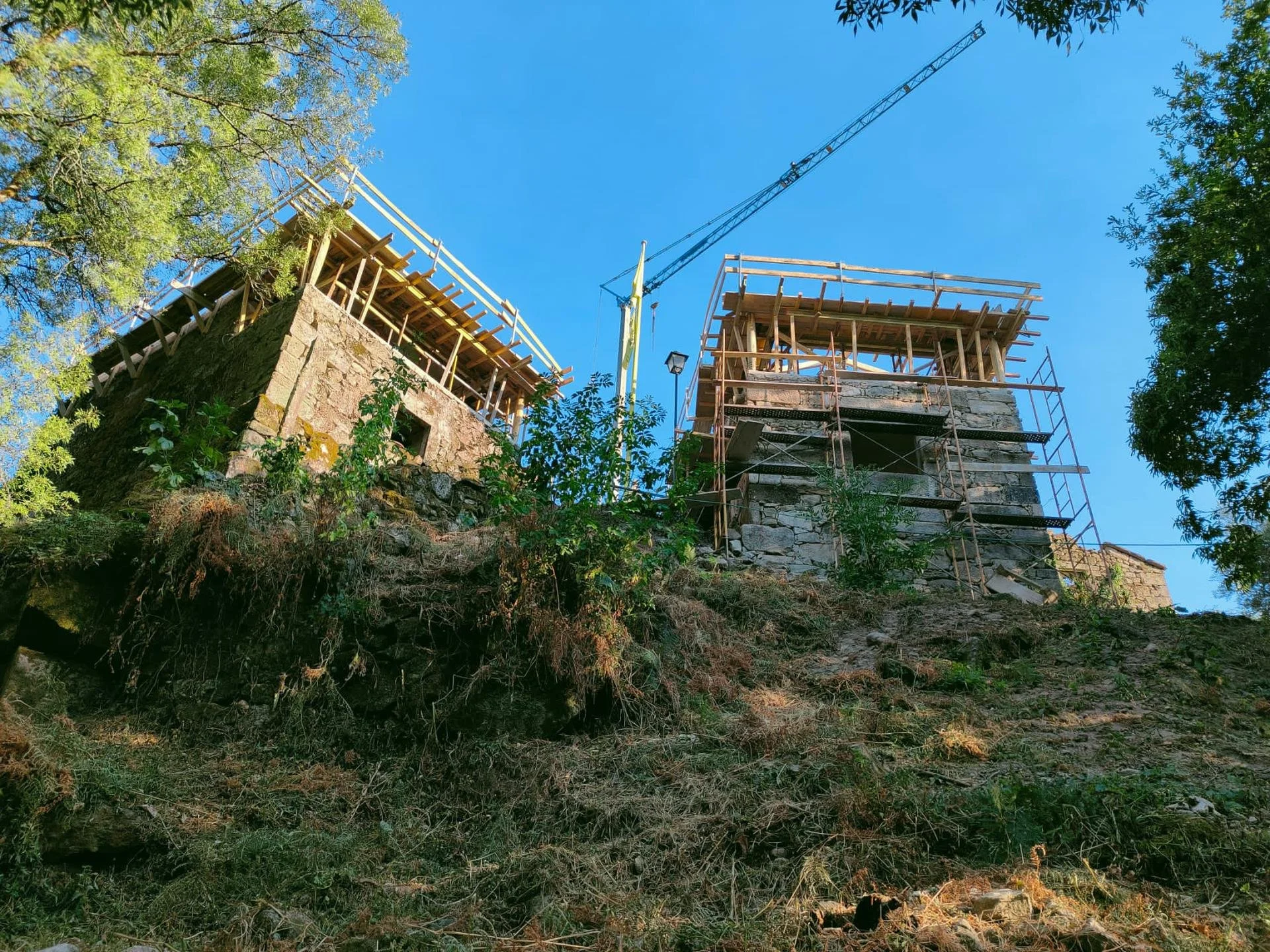  The Village of&nbsp;Sistelo is located in the mountainous Peneda-Gerês National Park, in northern Portugal. Famous for its terraced landscapes, where corn used to be grown and cattle grazed, the village is very well “preserved” with all the typical 