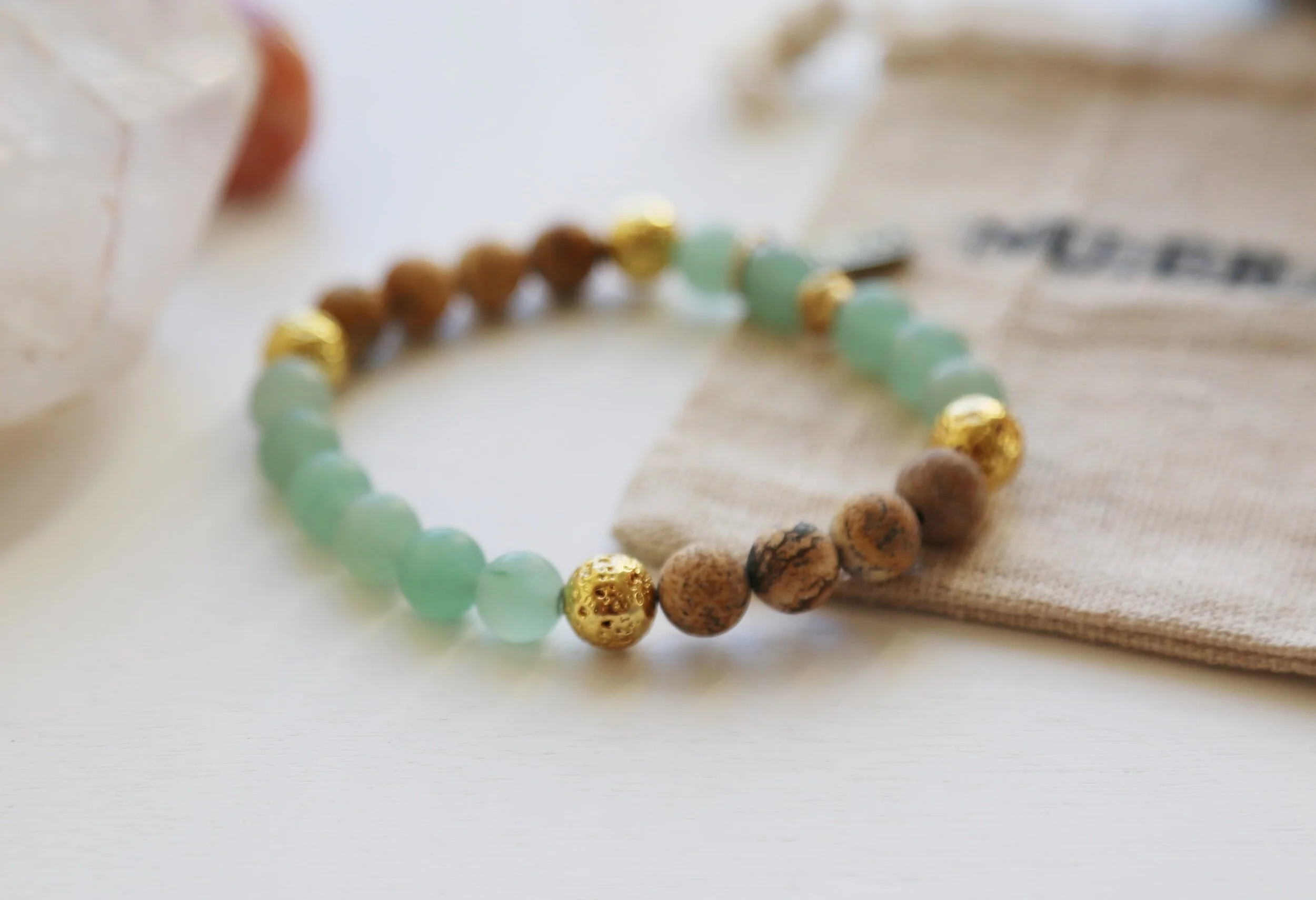 18AB8CE2-12AB-479A-909C-C913BCAE031F