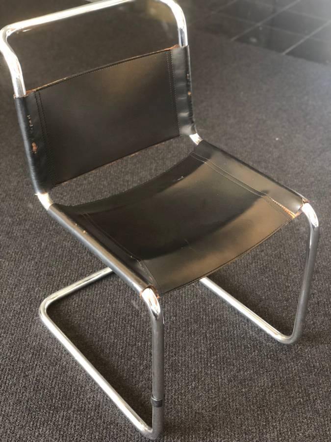 pic-1-chair.jpg