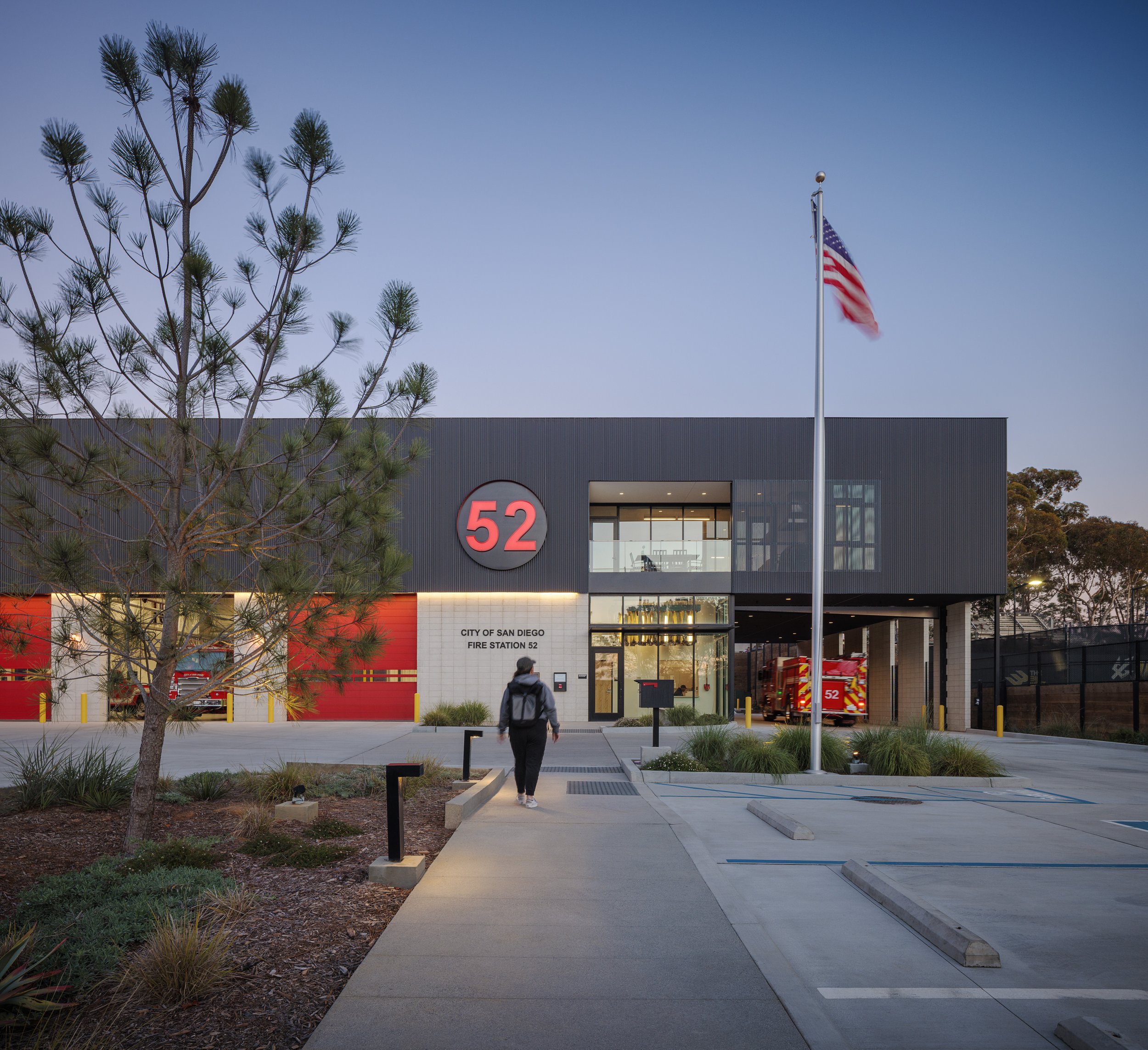 MillerHull_TorreyPinesFireStation_ChipperHatter_01.jpg
