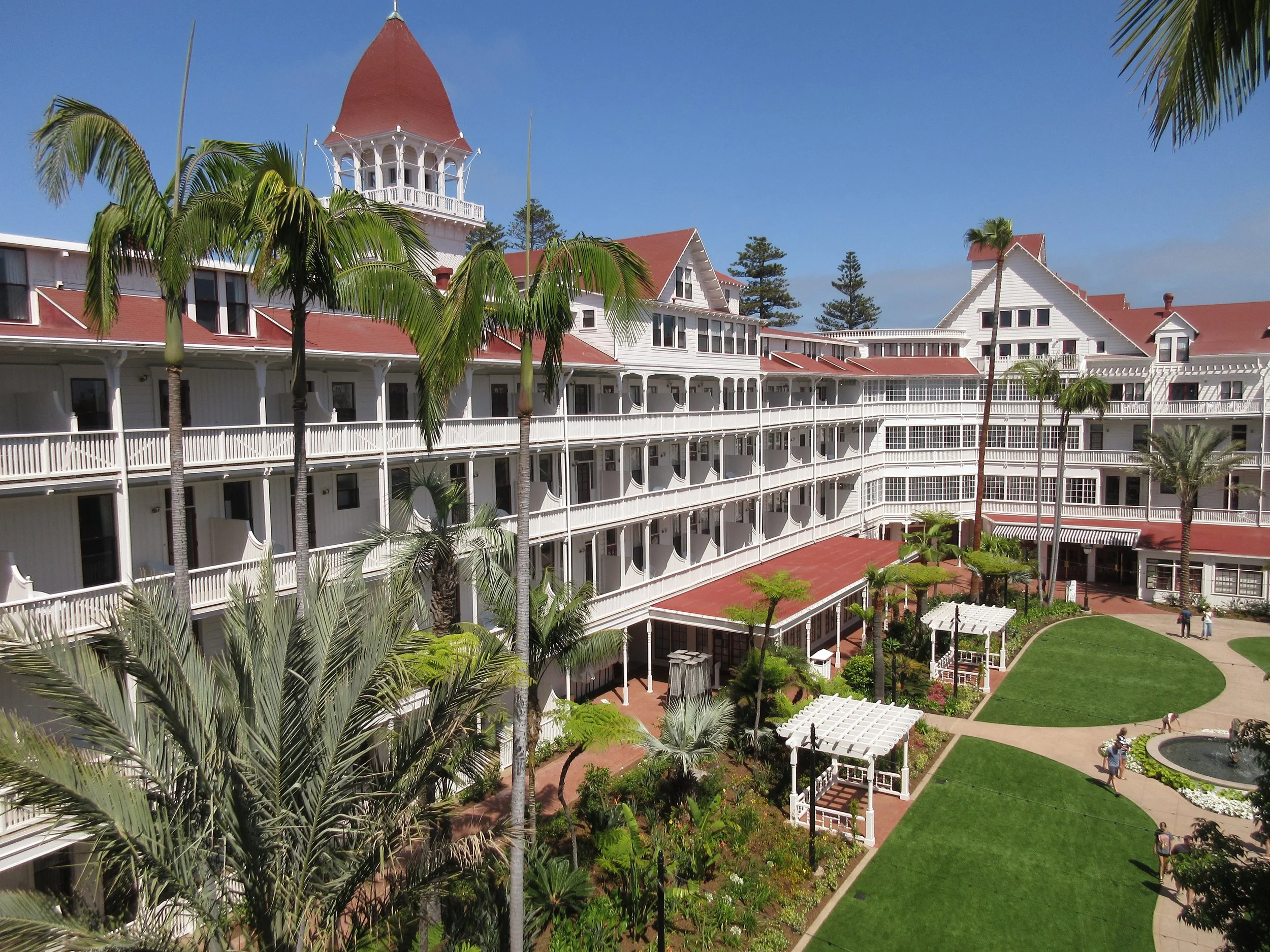 02 HDC Courtyard.JPG