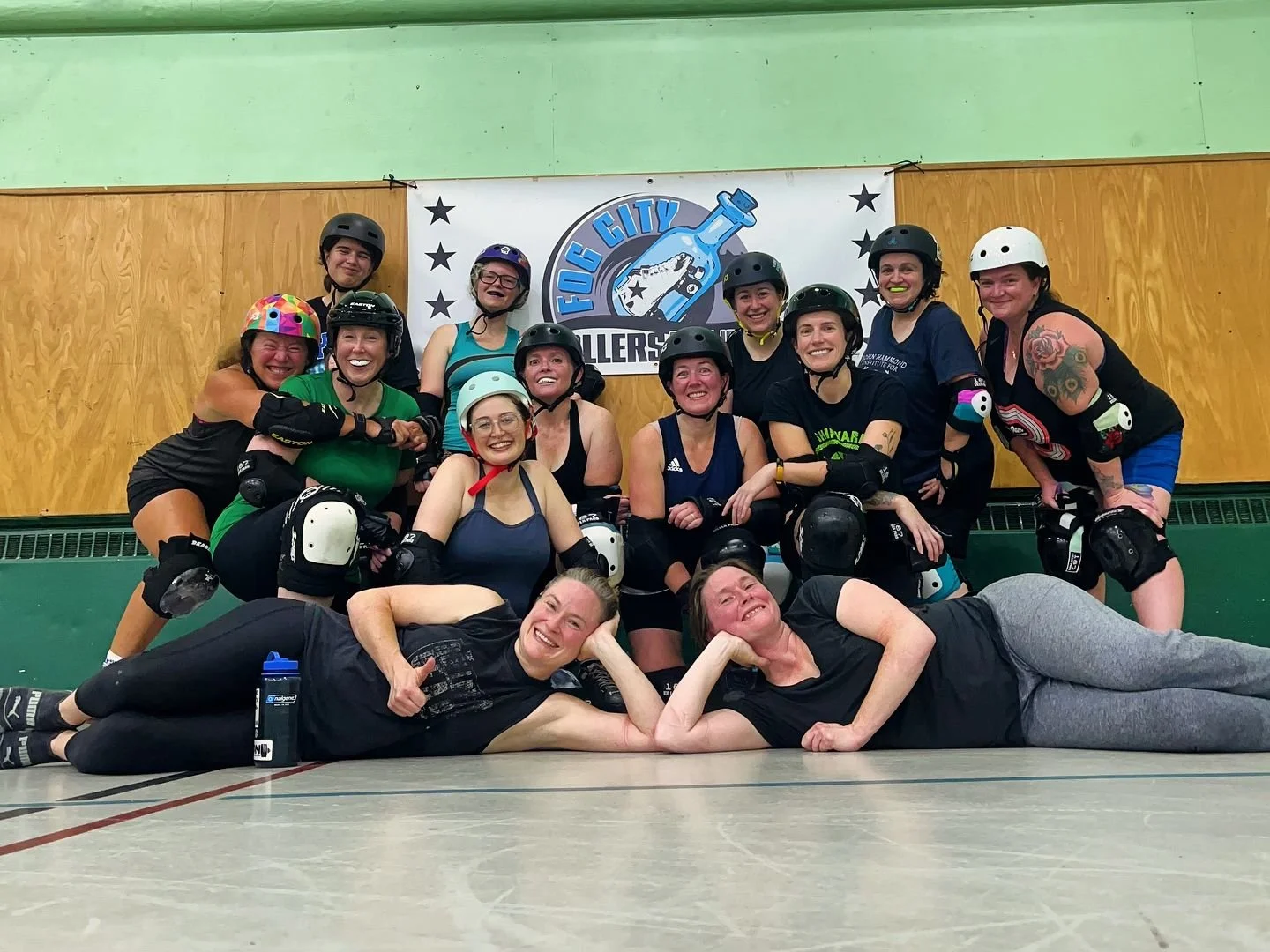 Happy World Mental Health Day! 
Today, we want to highlight the incredible benefits of physical activity for mental health. Our team came together for practice tonight, not just to sharpen our skills, but also to uplift our spirits. 
Engaging in phys