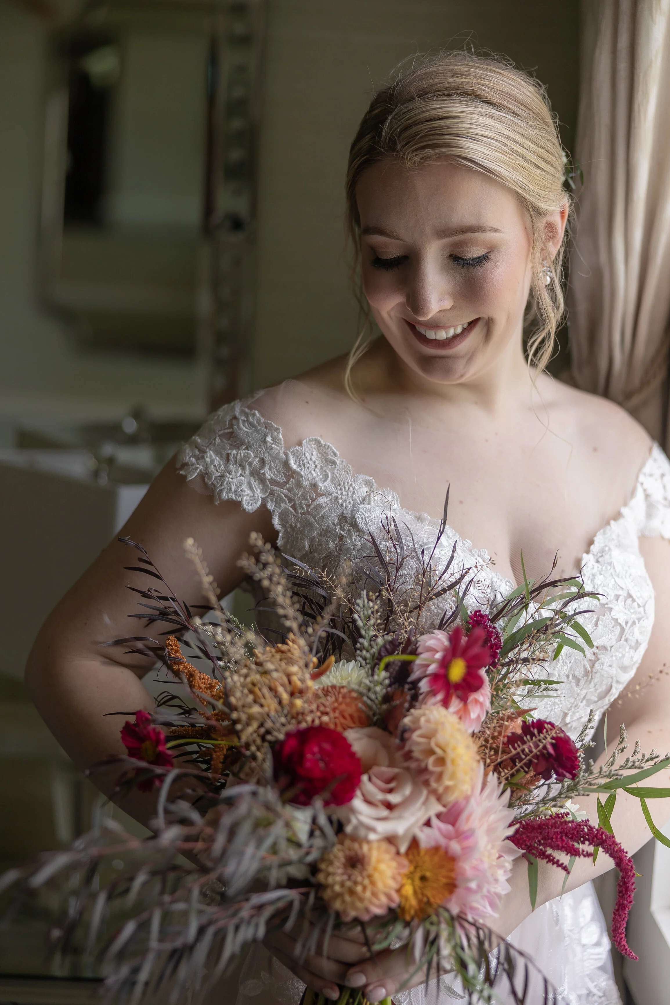 9.11.21_Tara&Chris_L-20.jpg