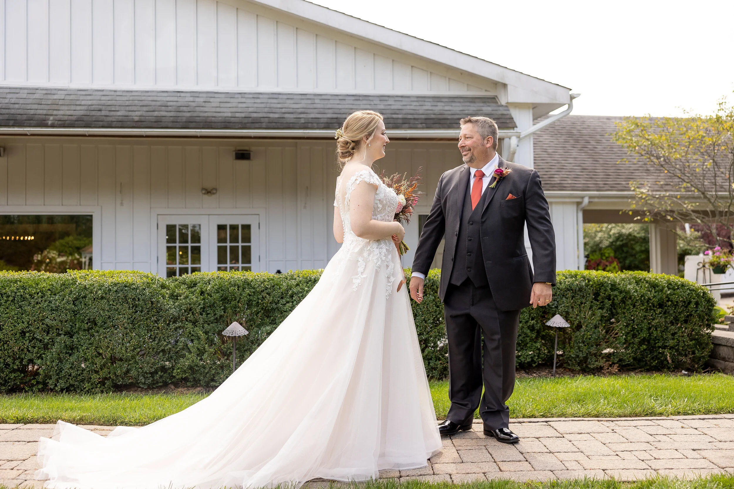 9.11.21_Tara&Chris_L-24.jpg