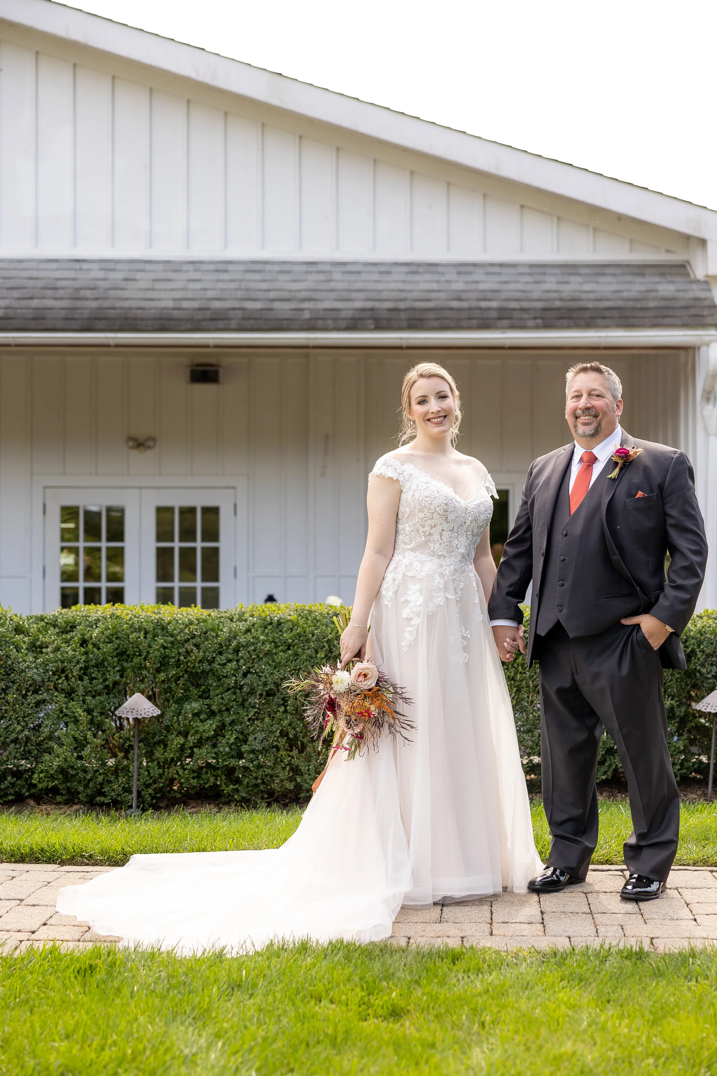 9.11.21_Tara&Chris_L-27.jpg