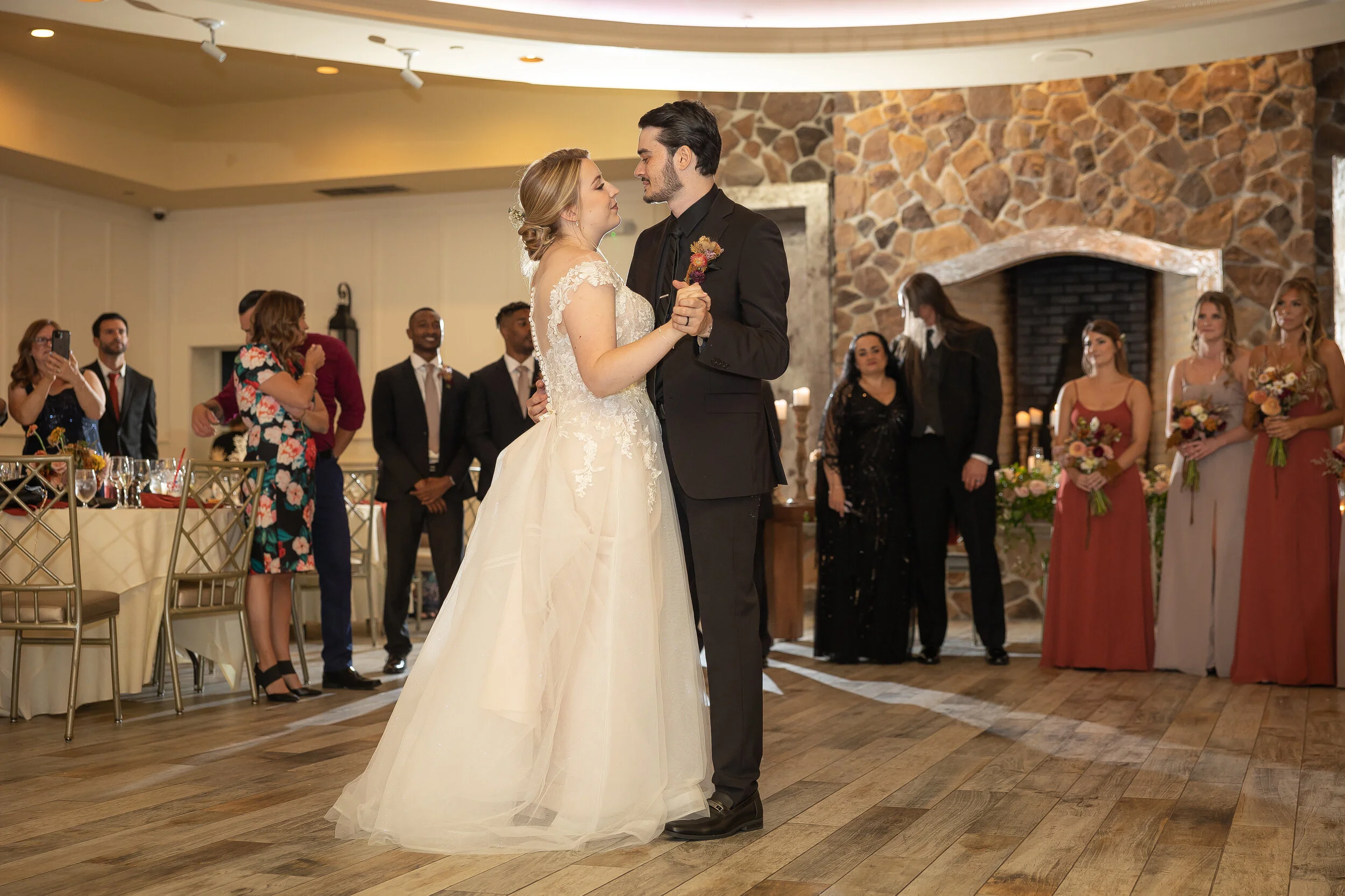 9.11.21_Tara&Chris_L-113.jpg