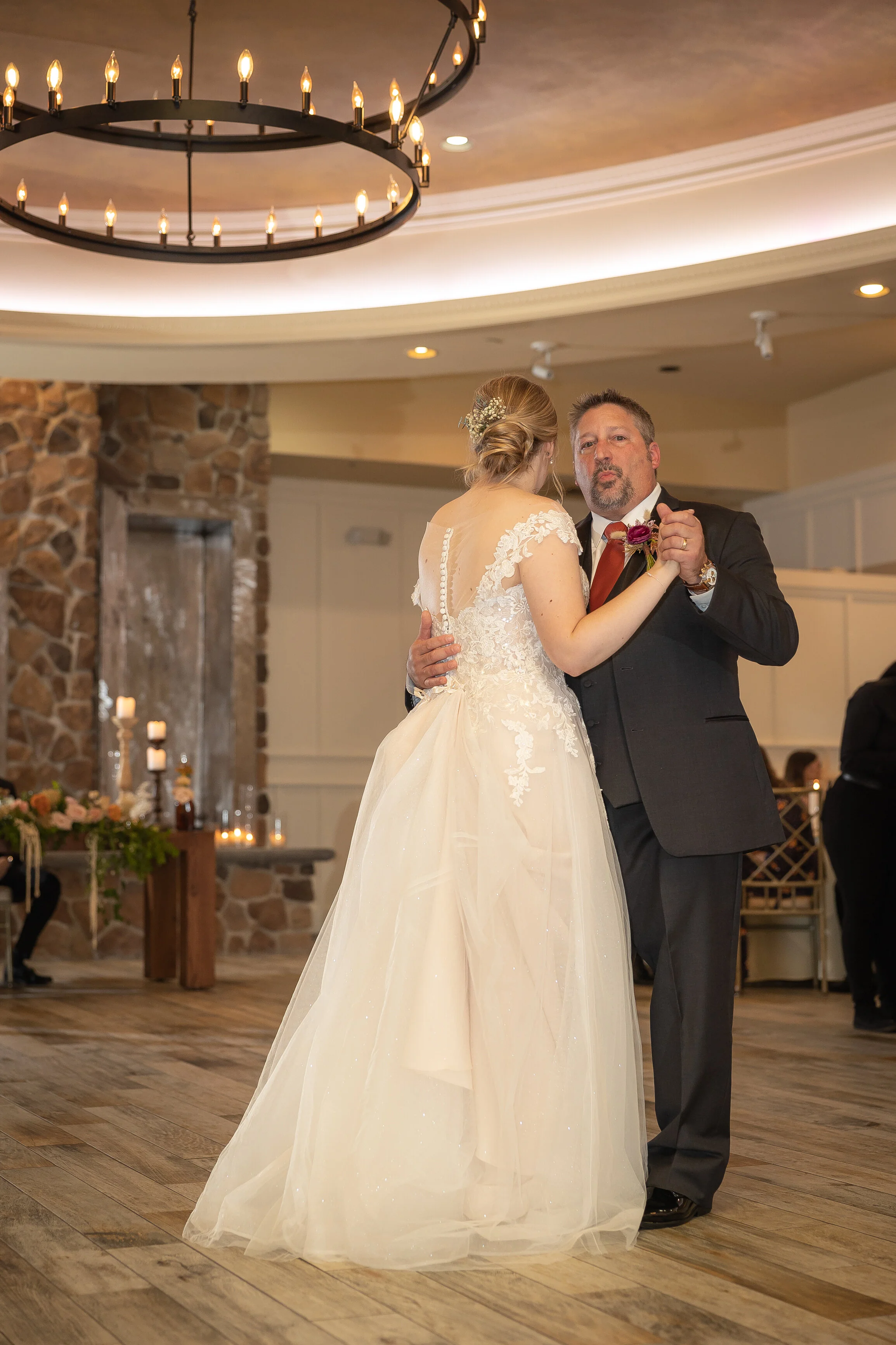 9.11.21_Tara&Chris_L-120.jpg