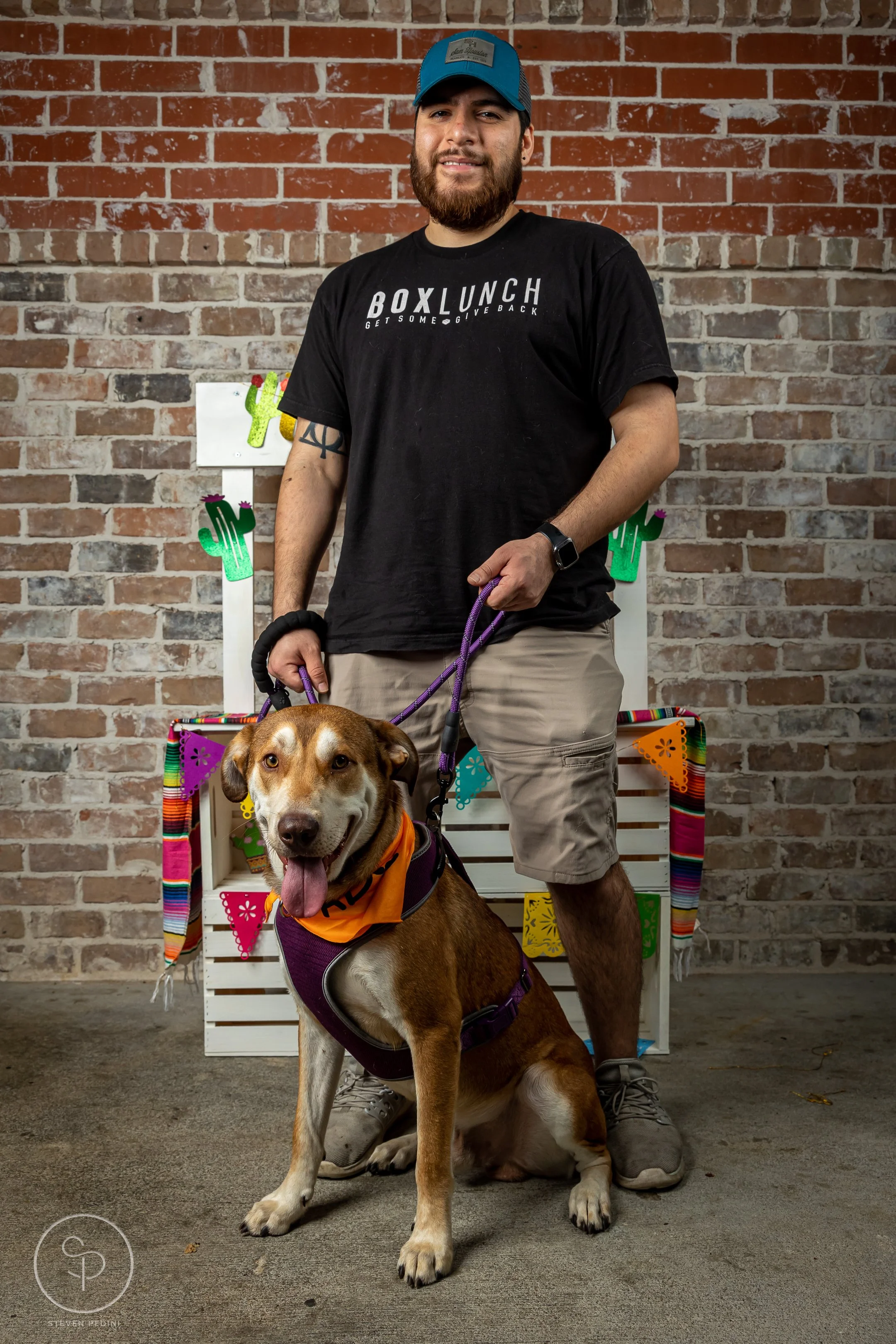 StevenPediniPhotography-CincoDeDoggo-2023-Houston-Texas-BayouHeightsBiergarten-23.jpg