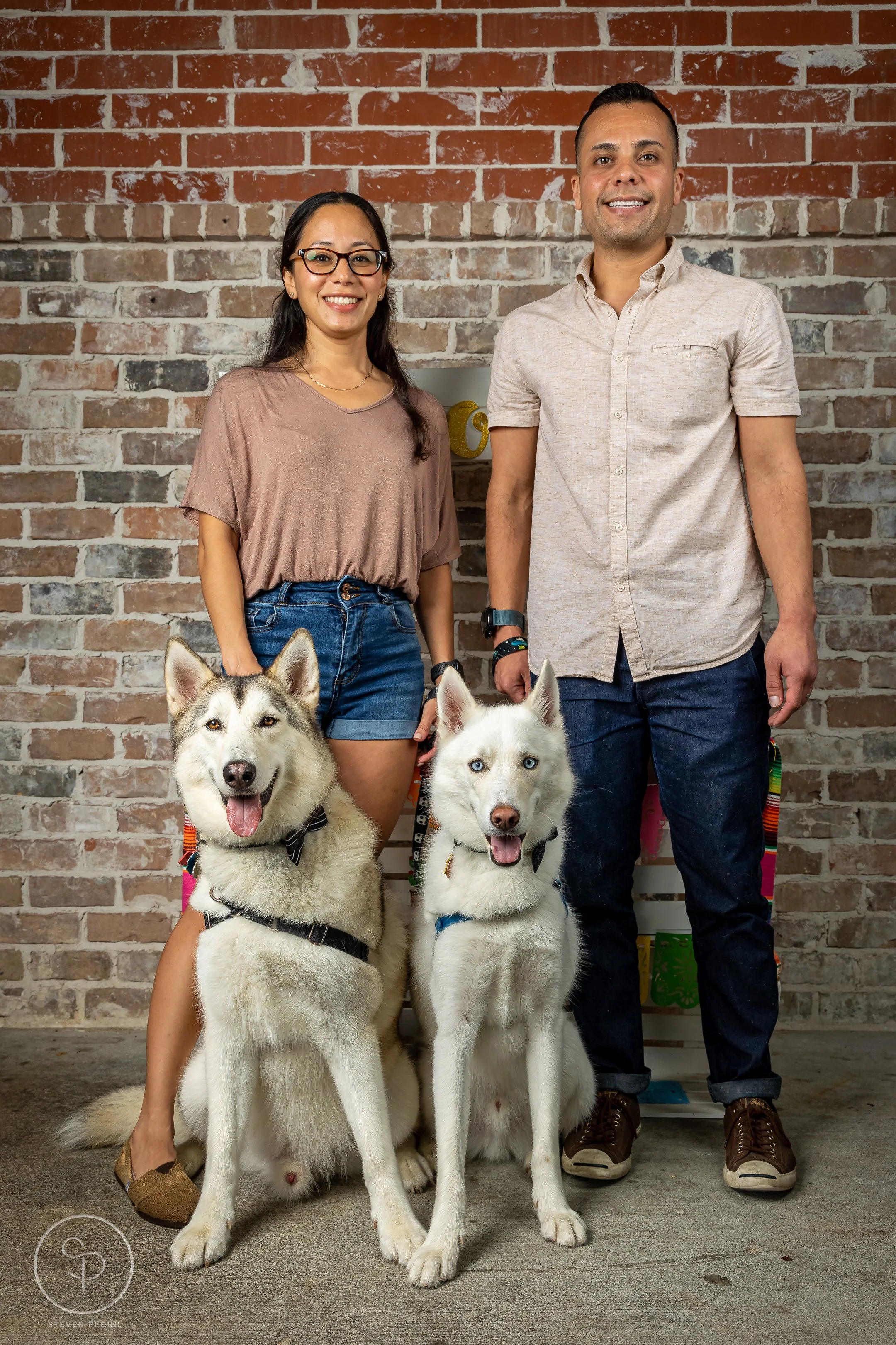 StevenPediniPhotography-CincoDeDoggo-2023-Houston-Texas-BayouHeightsBiergarten-65.jpg
