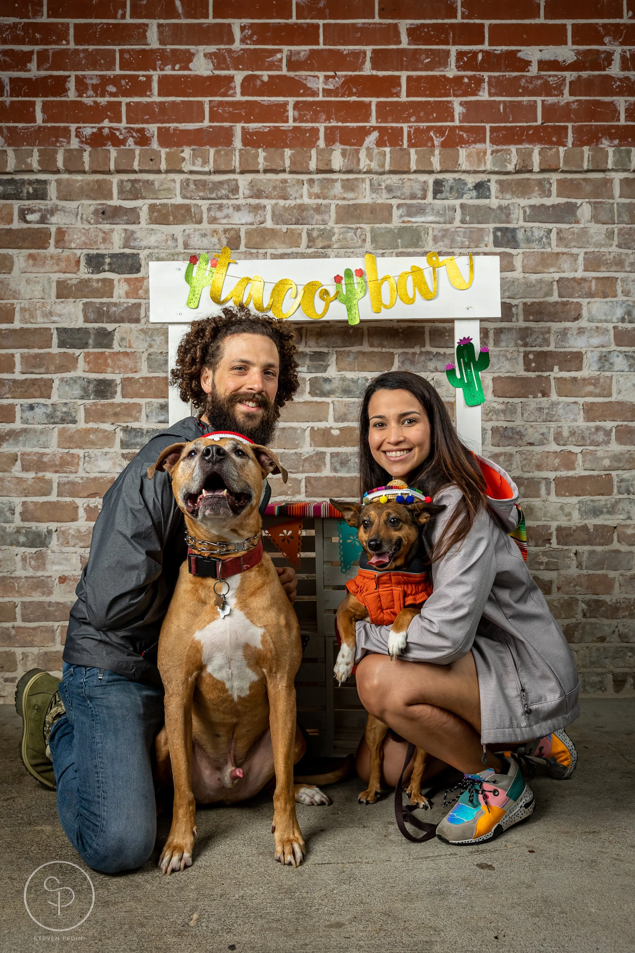 StevenPediniPhotography-CincoDeDoggo-2023-Houston-Texas-BayouHeightsBiergarten-75.jpg