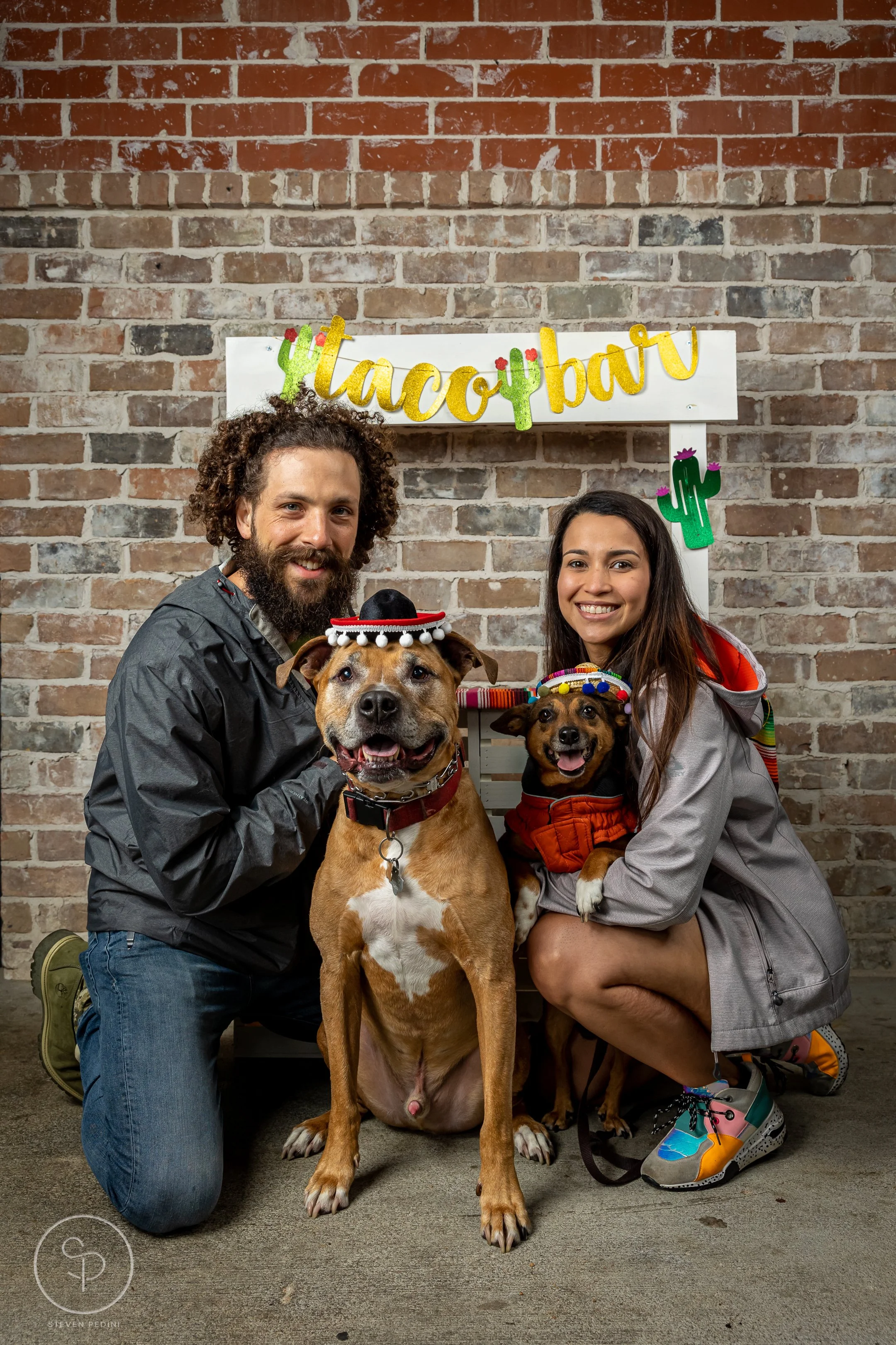StevenPediniPhotography-CincoDeDoggo-2023-Houston-Texas-BayouHeightsBiergarten-78.jpg