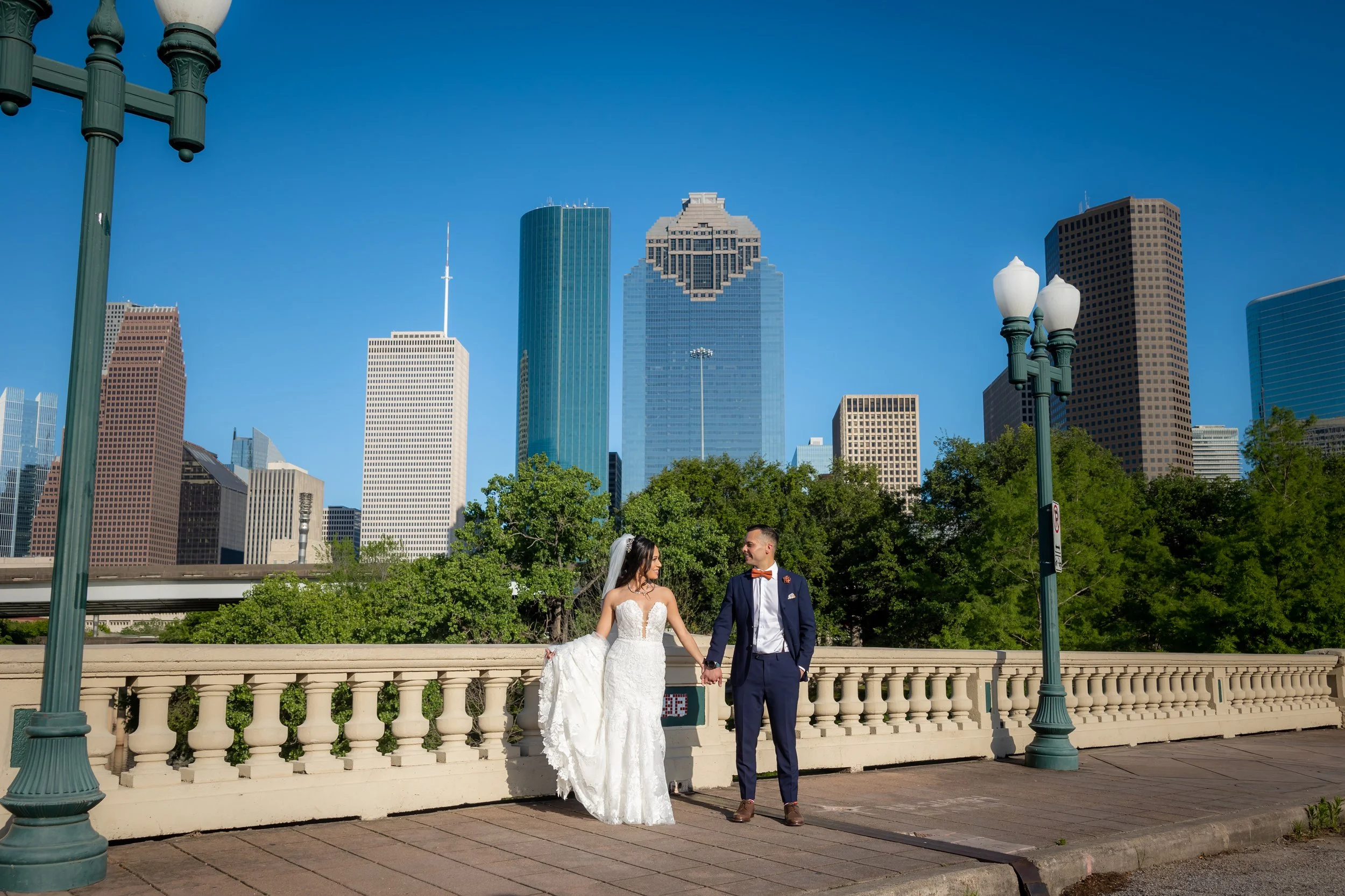 StevenPediniPhotography-Wedding-Photographer-Houston-Texas-TX-SunsetCoffeeBuilding-M&E-04222023-101.jpg