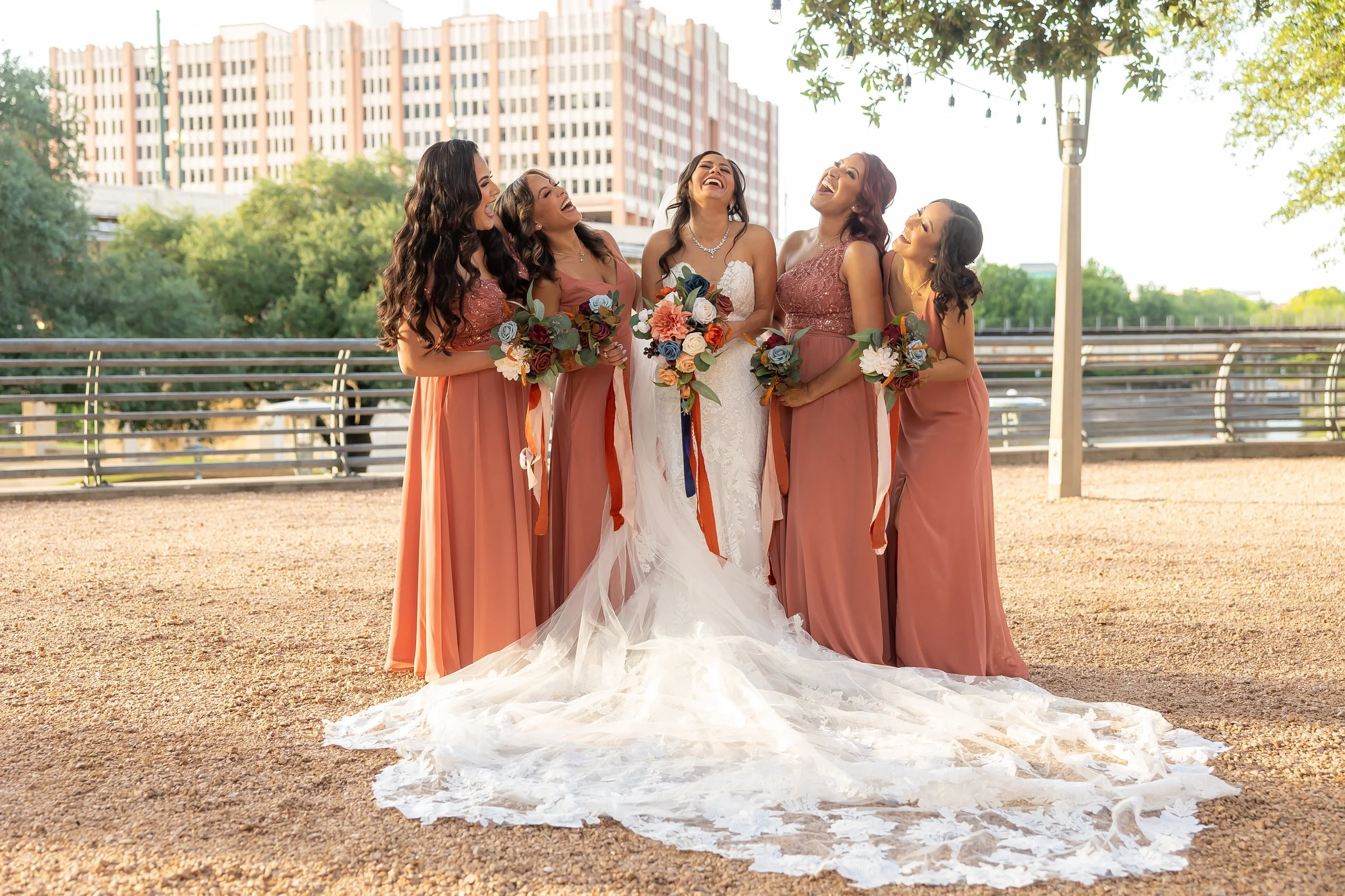 StevenPediniPhotography-Wedding-Photographer-Houston-Texas-TX-SunsetCoffeeBuilding-M&E-04222023-114.jpg