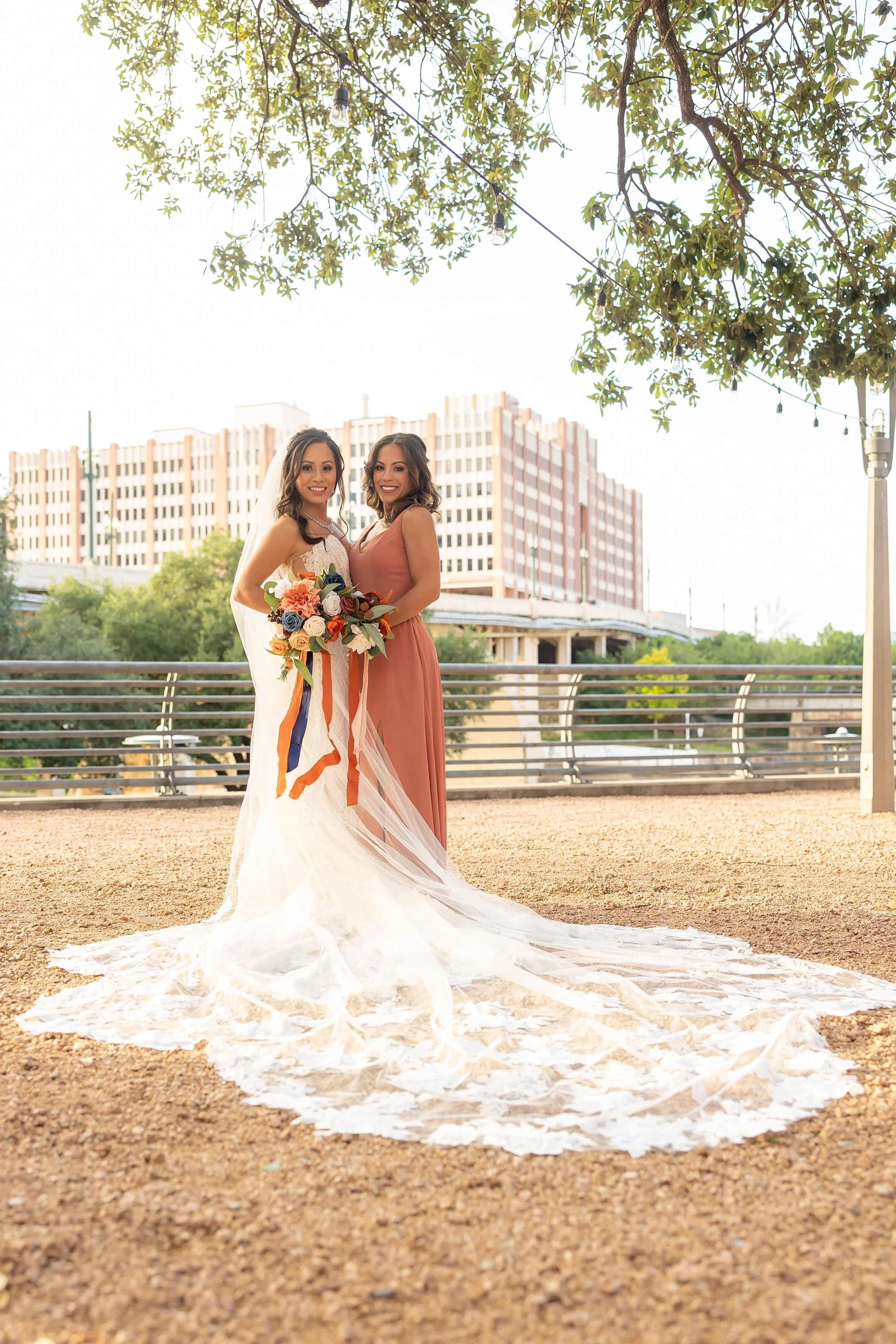 StevenPediniPhotography-Wedding-Photographer-Houston-Texas-TX-SunsetCoffeeBuilding-M&E-04222023-123.jpg