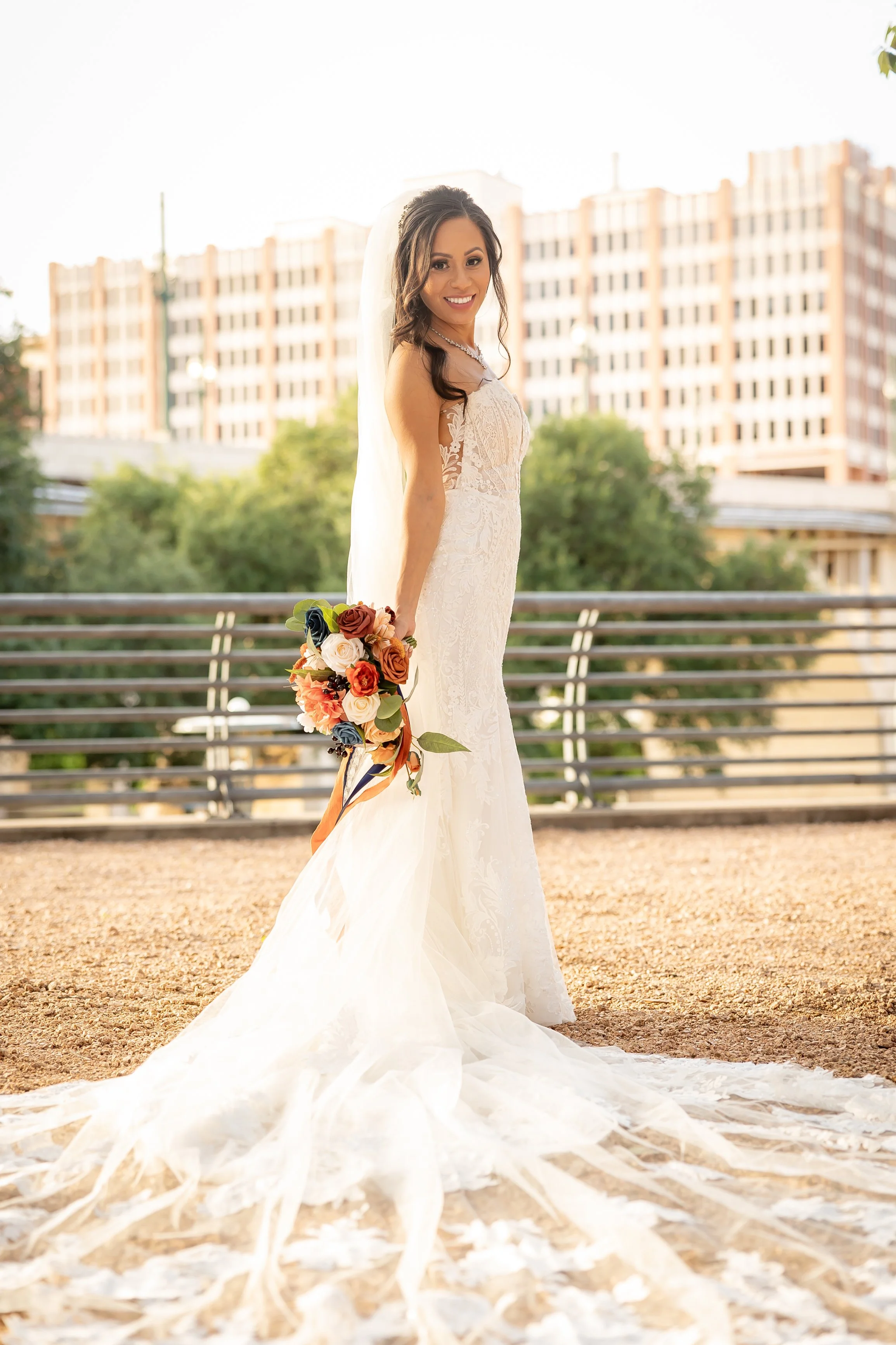 StevenPediniPhotography-Wedding-Photographer-Houston-Texas-TX-SunsetCoffeeBuilding-M&E-04222023-125.jpg