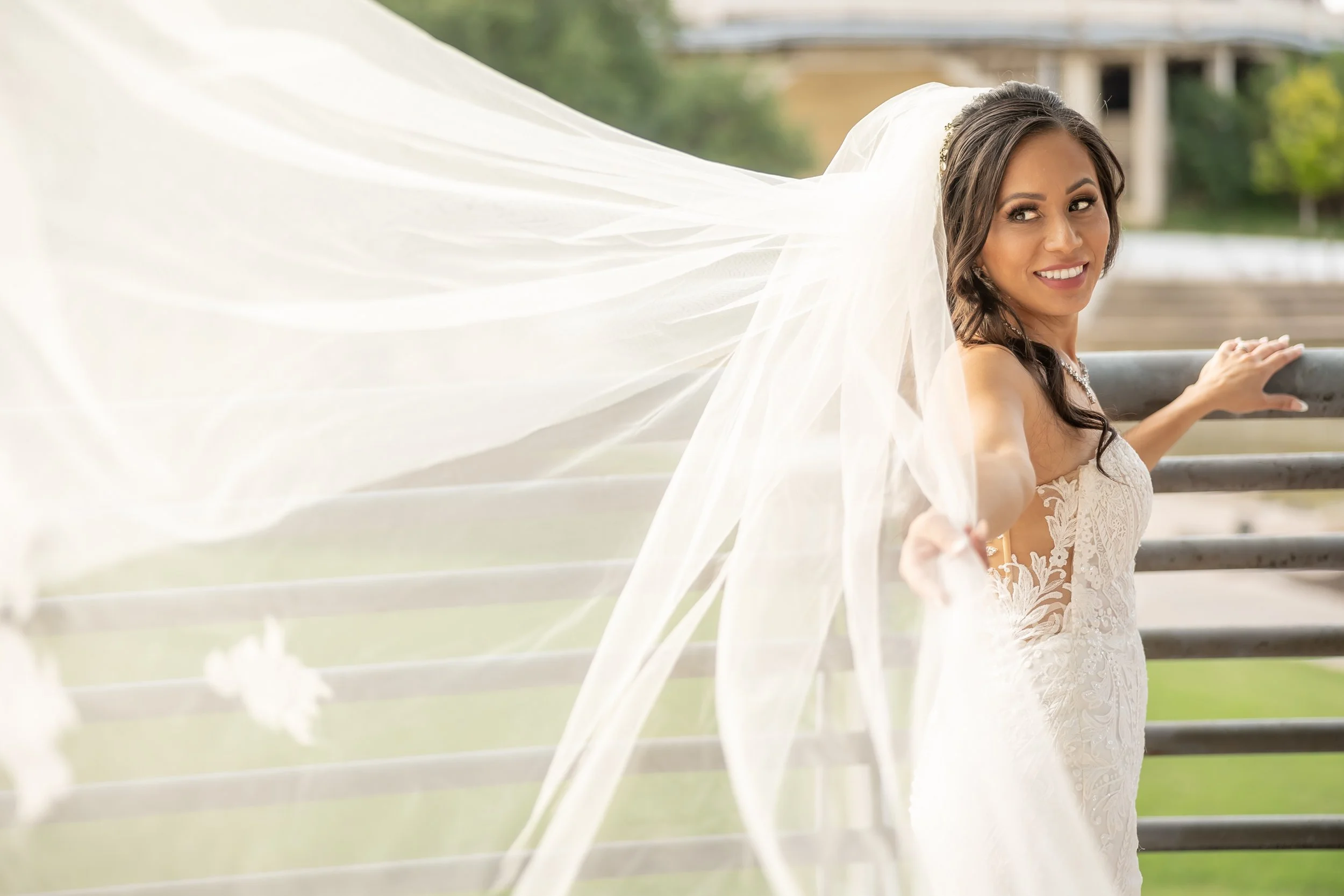 StevenPediniPhotography-Wedding-Photographer-Houston-Texas-TX-SunsetCoffeeBuilding-M&E-04222023-131.jpg