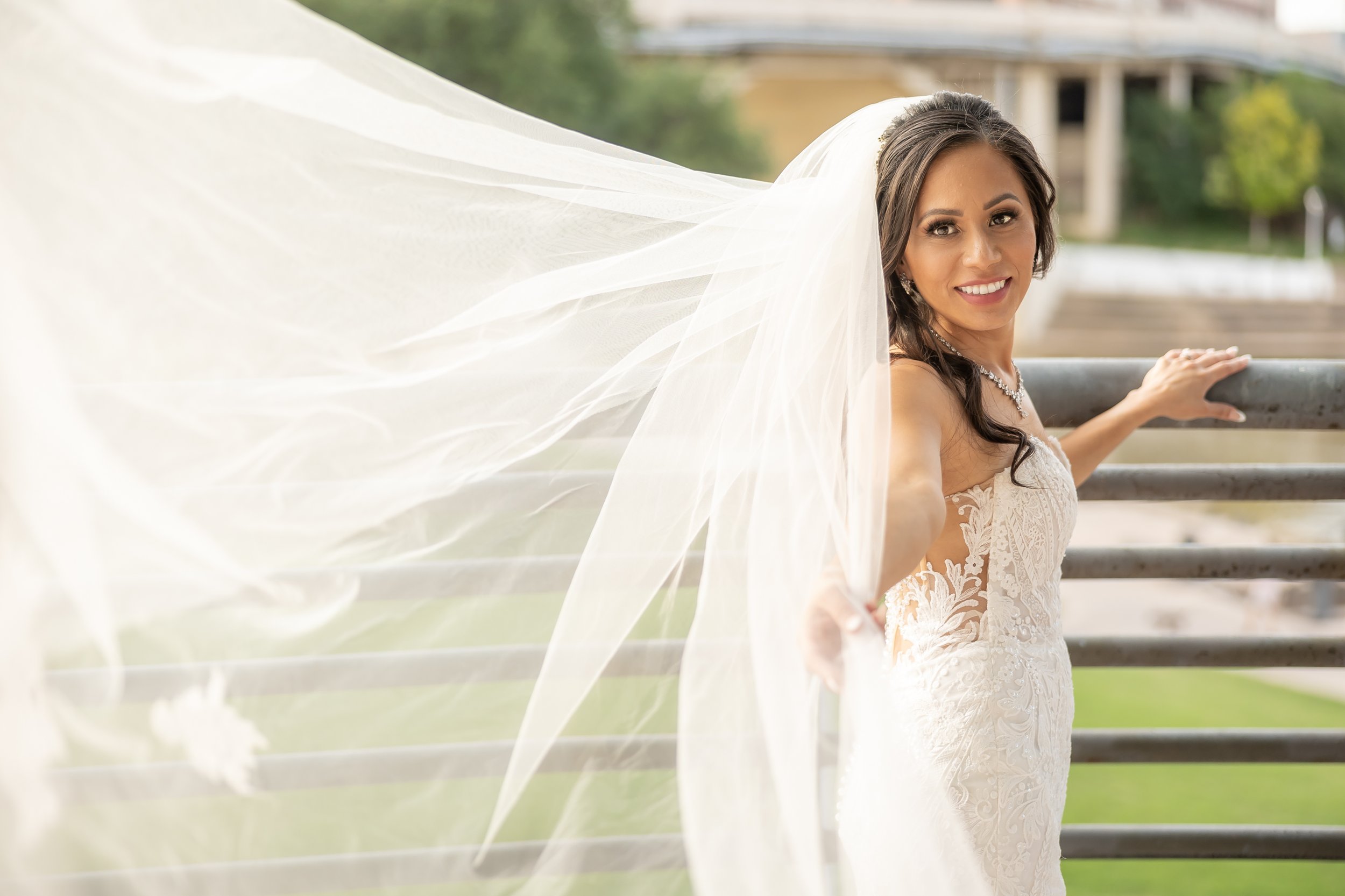 StevenPediniPhotography-Wedding-Photographer-Houston-Texas-TX-SunsetCoffeeBuilding-M&E-04222023-132.jpg