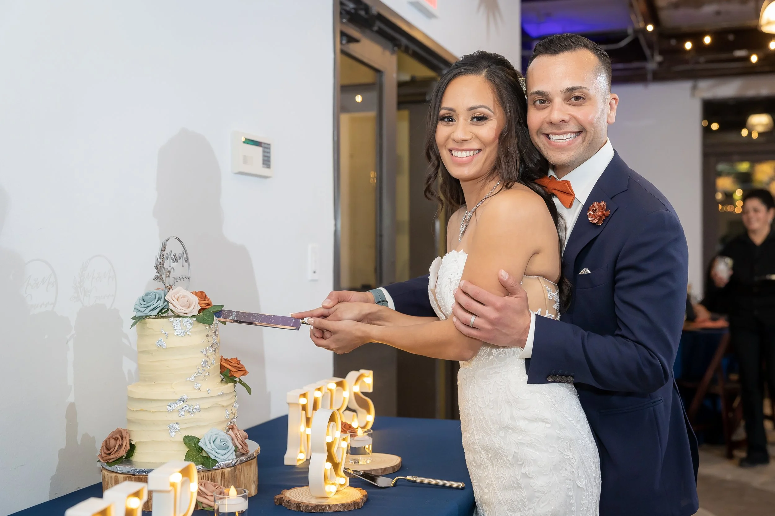 StevenPediniPhotography-Wedding-Photographer-Houston-Texas-TX-SunsetCoffeeBuilding-M&E-04222023-150.jpg