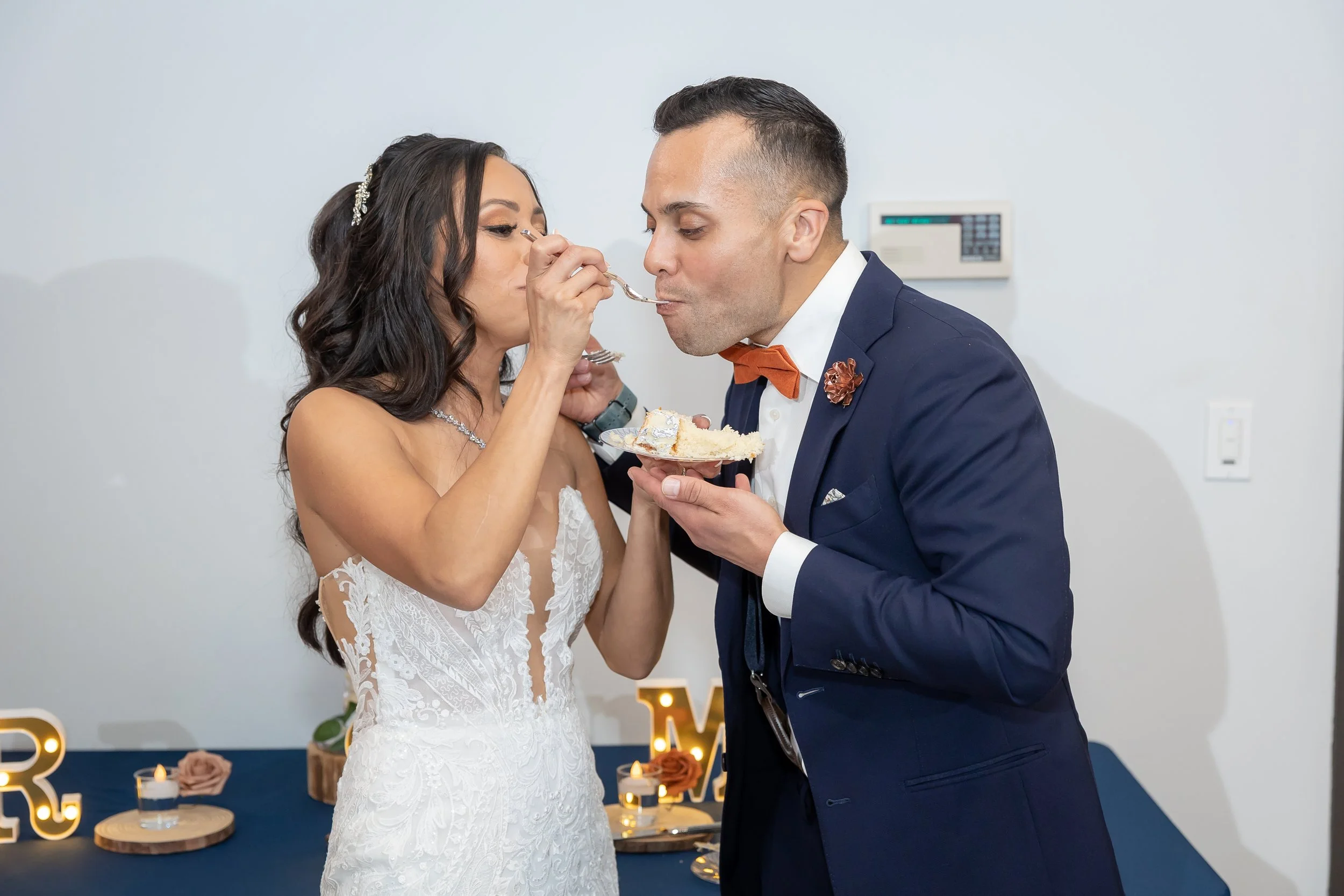 StevenPediniPhotography-Wedding-Photographer-Houston-Texas-TX-SunsetCoffeeBuilding-M&E-04222023-153.jpg