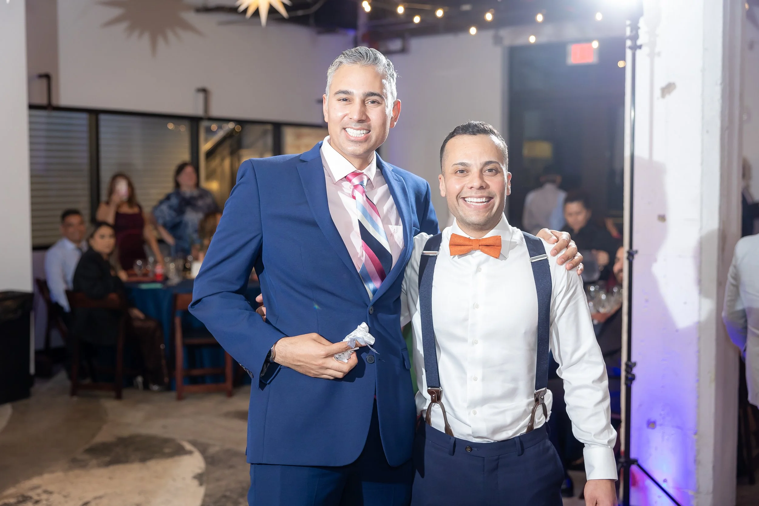 StevenPediniPhotography-Wedding-Photographer-Houston-Texas-TX-SunsetCoffeeBuilding-M&E-04222023-185.jpg
