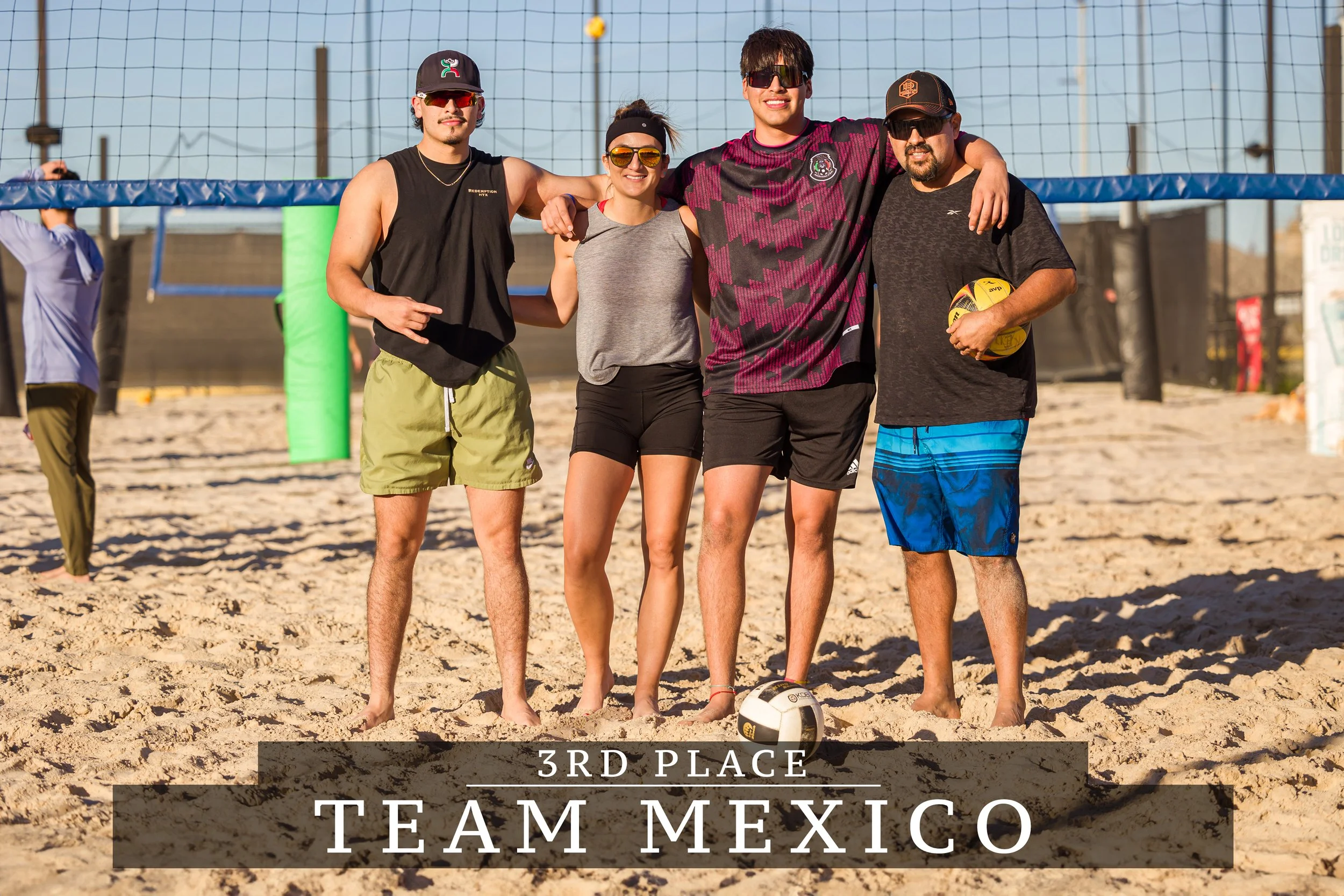 z-CHAMPS3-TEAM-MEXICO.jpg