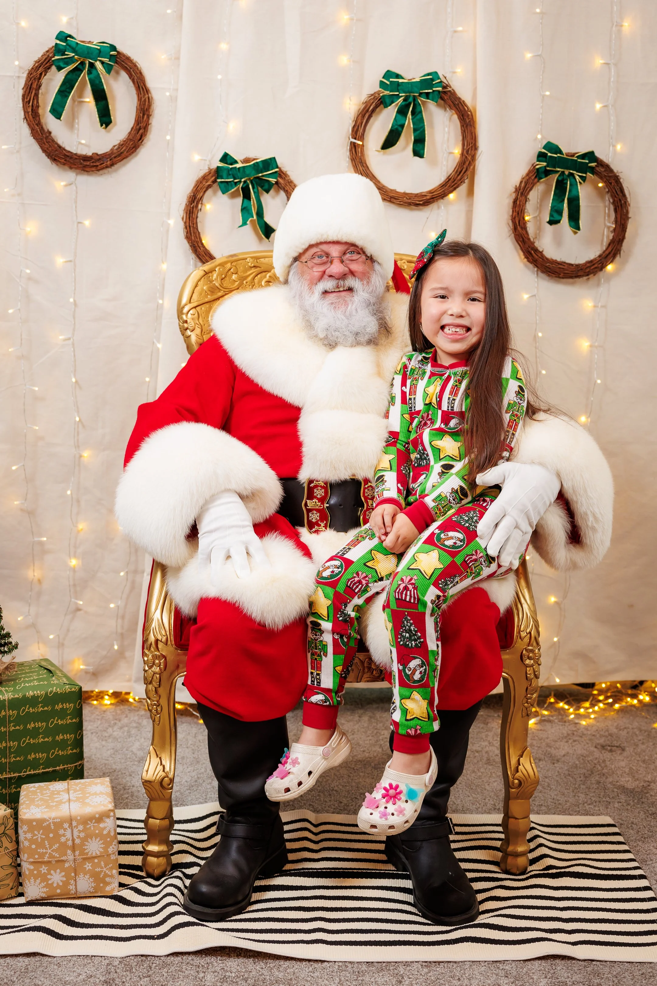 SPP-L-W-David Weekley Homes - Pho-ho-ho-tos with Santa-12.jpg