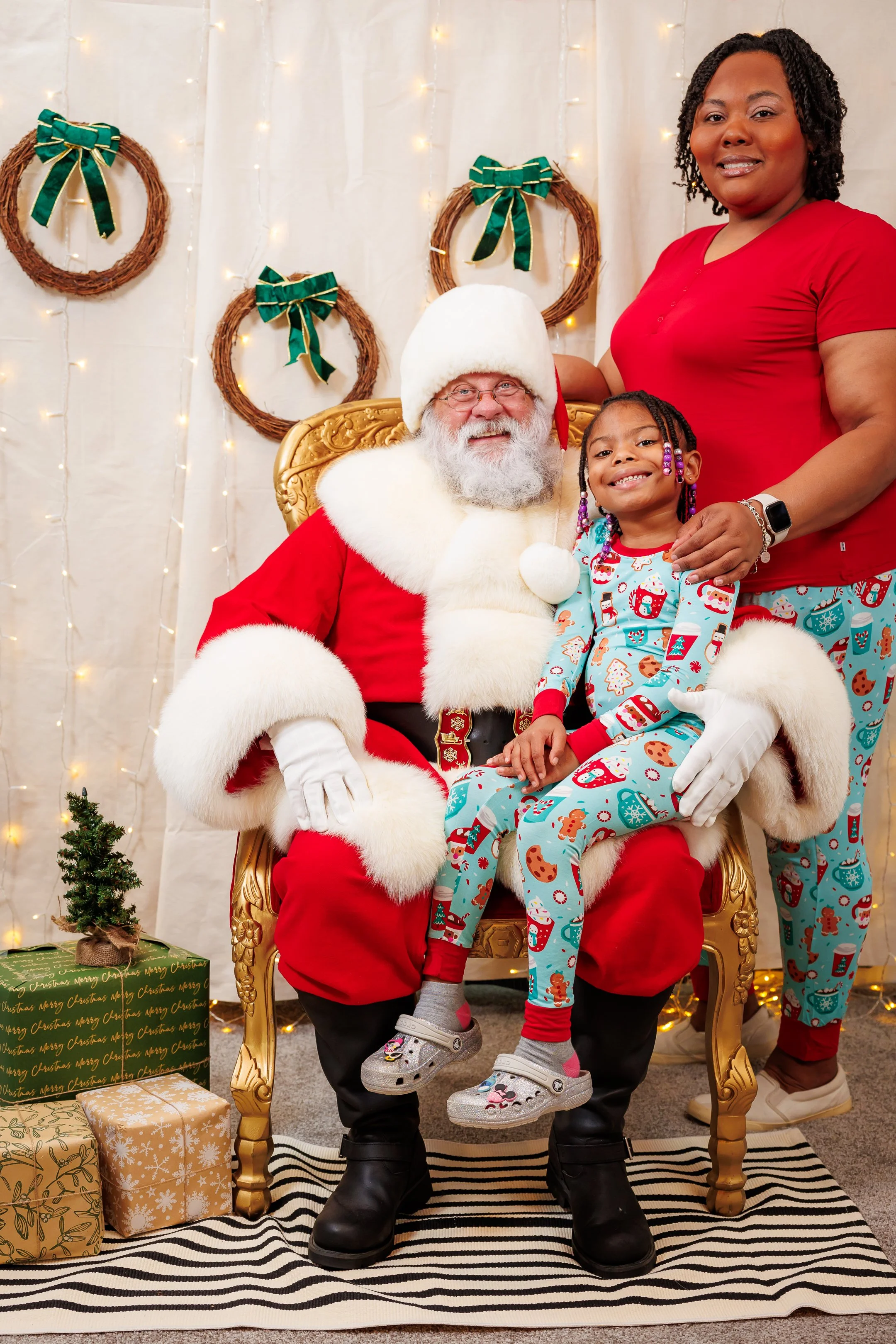 SPP-L-W-David Weekley Homes - Pho-ho-ho-tos with Santa-19.jpg