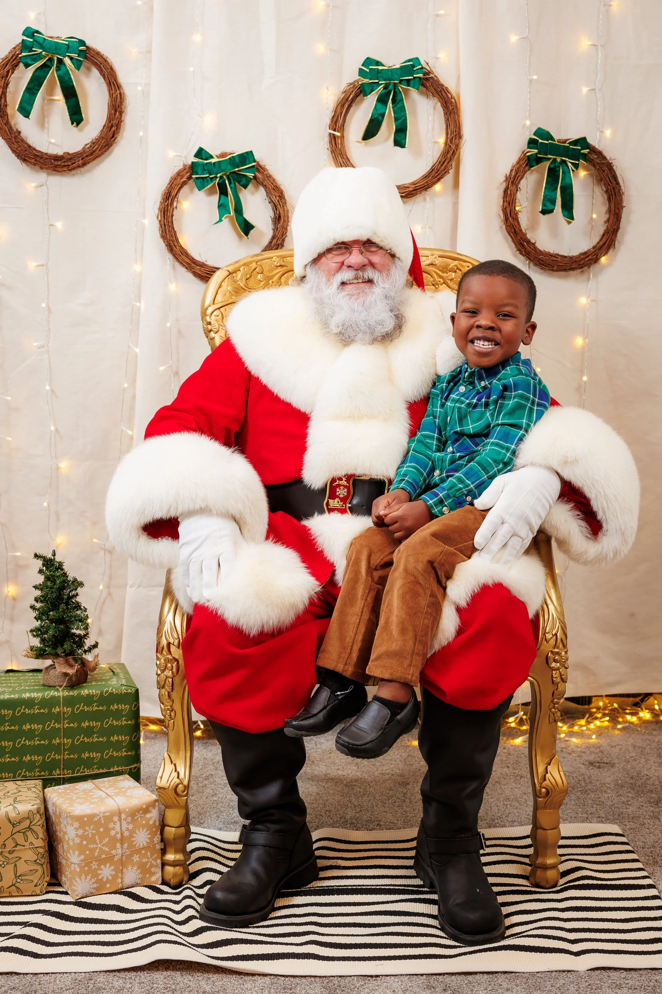 SPP-L-W-David Weekley Homes - Pho-ho-ho-tos with Santa-43.jpg