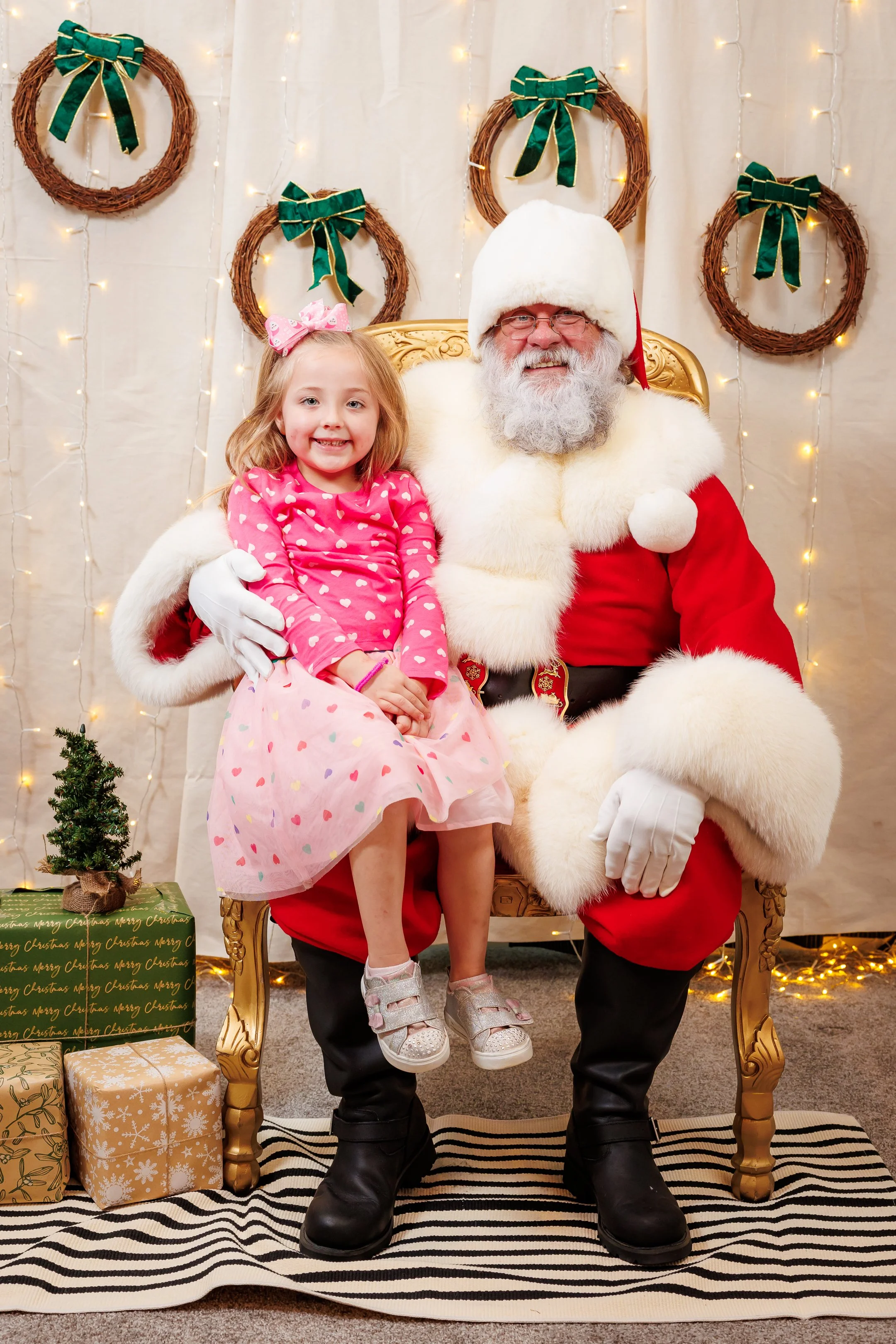 SPP-L-W-David Weekley Homes - Pho-ho-ho-tos with Santa-55.jpg