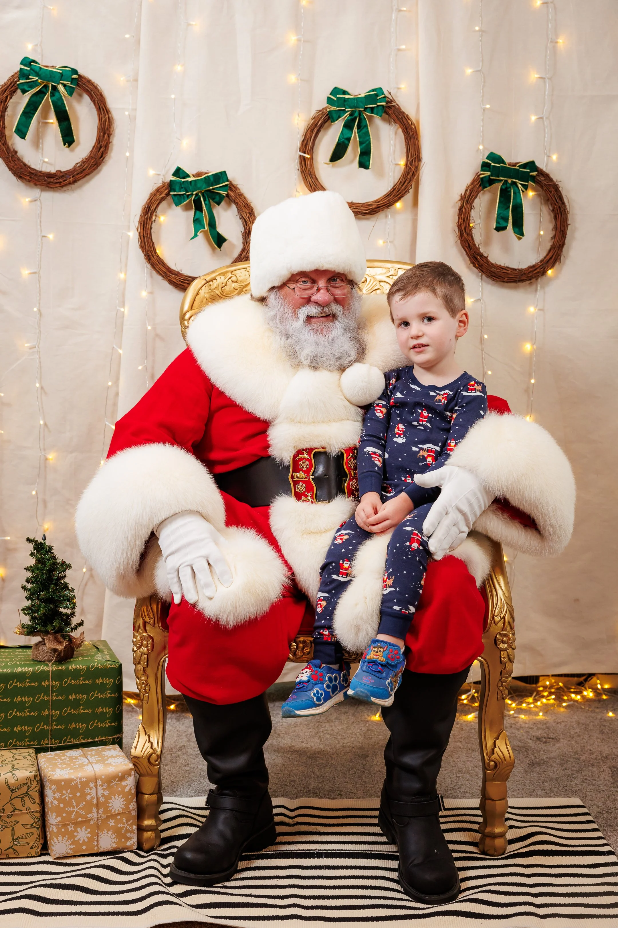 SPP-L-W-David Weekley Homes - Pho-ho-ho-tos with Santa-75.jpg
