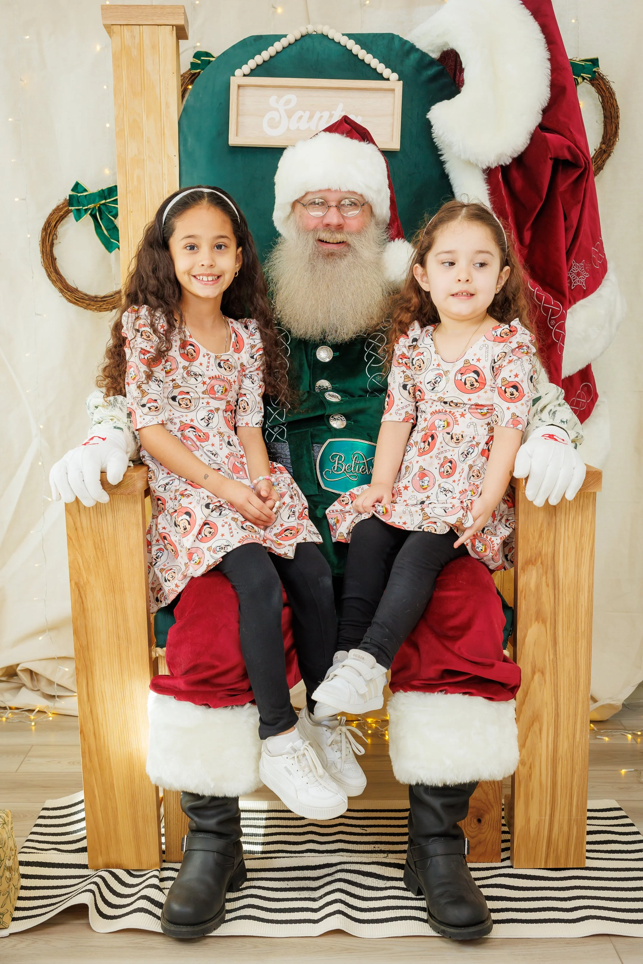 SPP-L-W-David Weekley Homes-Photos with Santa at Sienna 35-4.jpg