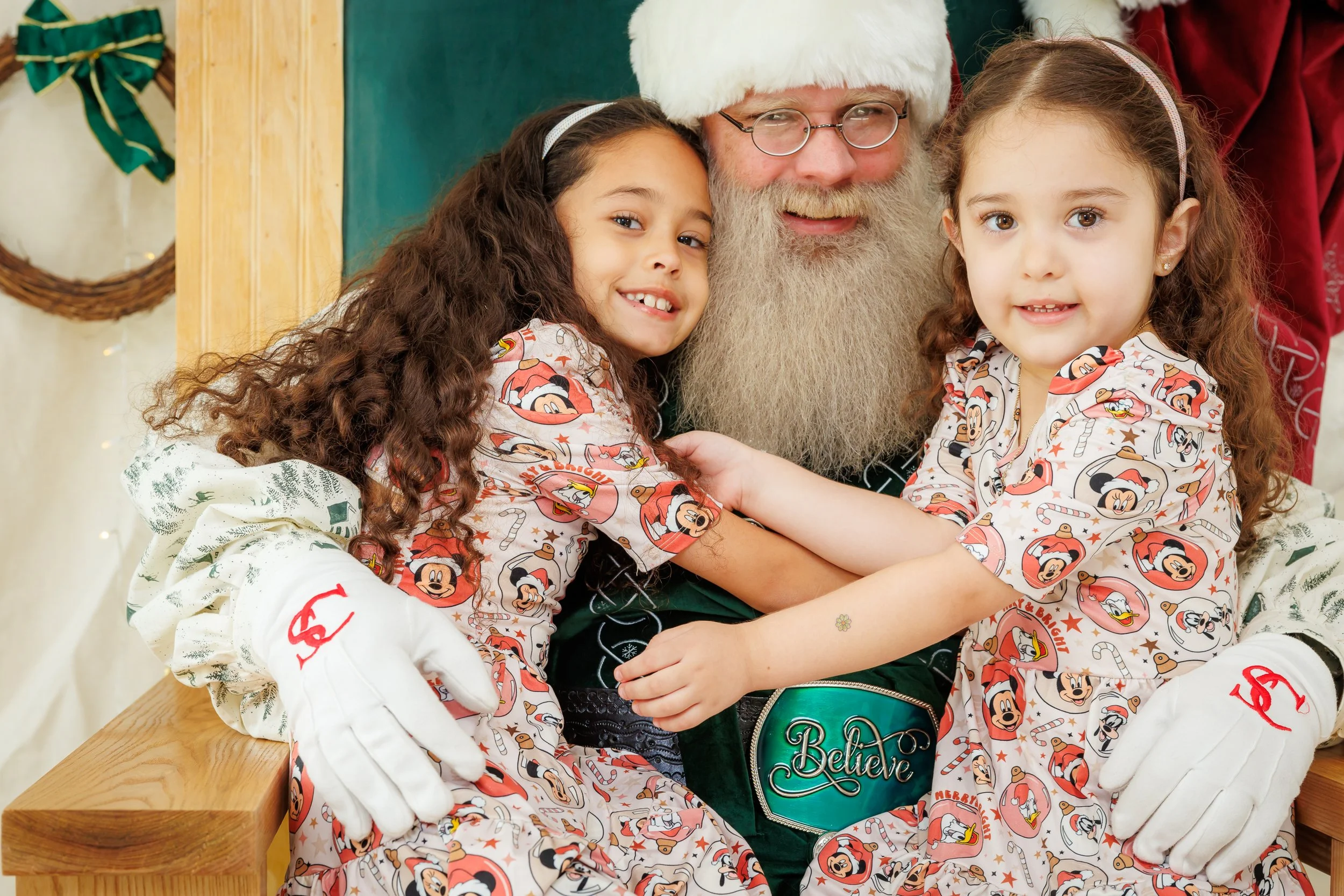 SPP-L-W-David Weekley Homes-Photos with Santa at Sienna 35-8.jpg