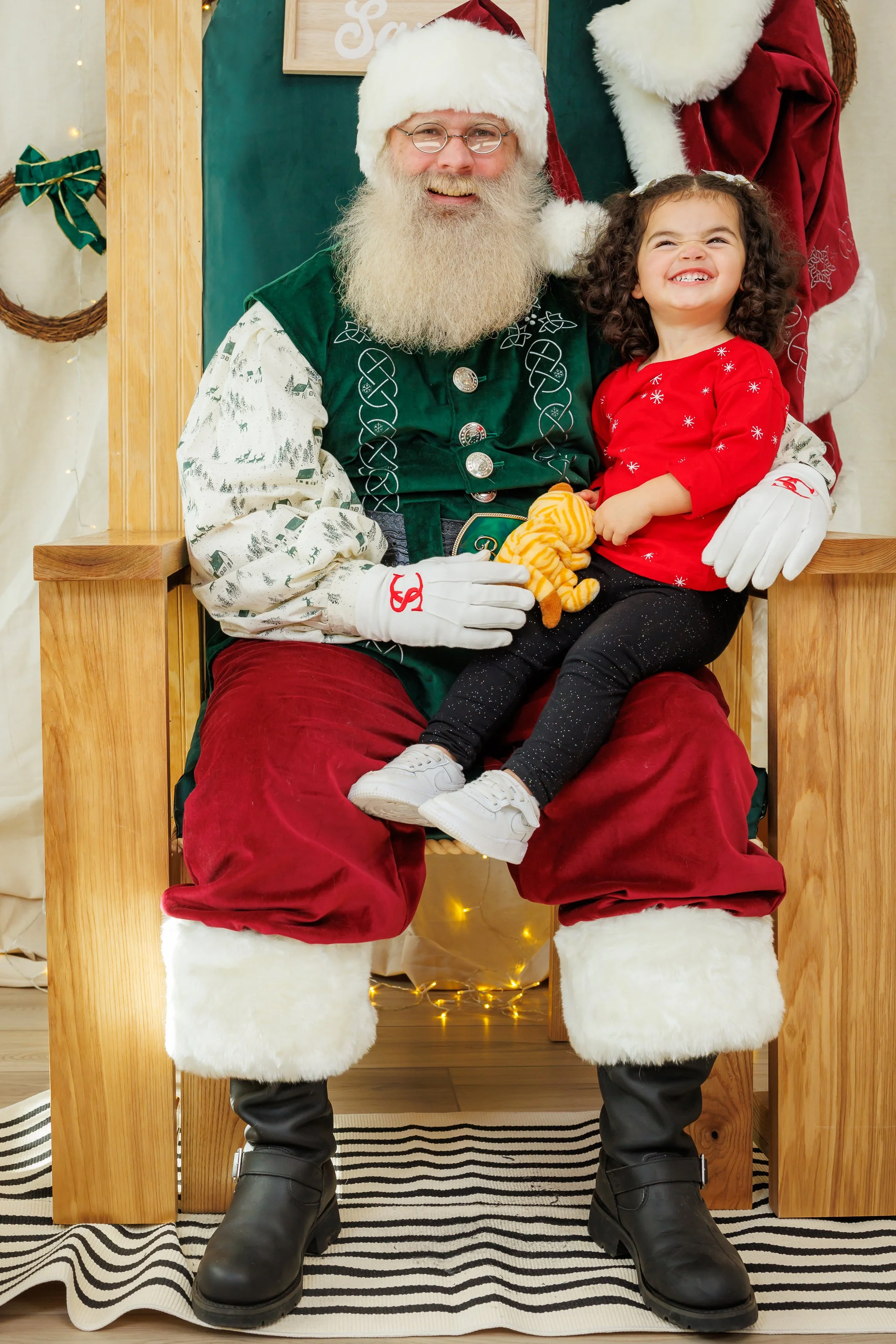 SPP-L-W-David Weekley Homes-Photos with Santa at Sienna 35-15.jpg