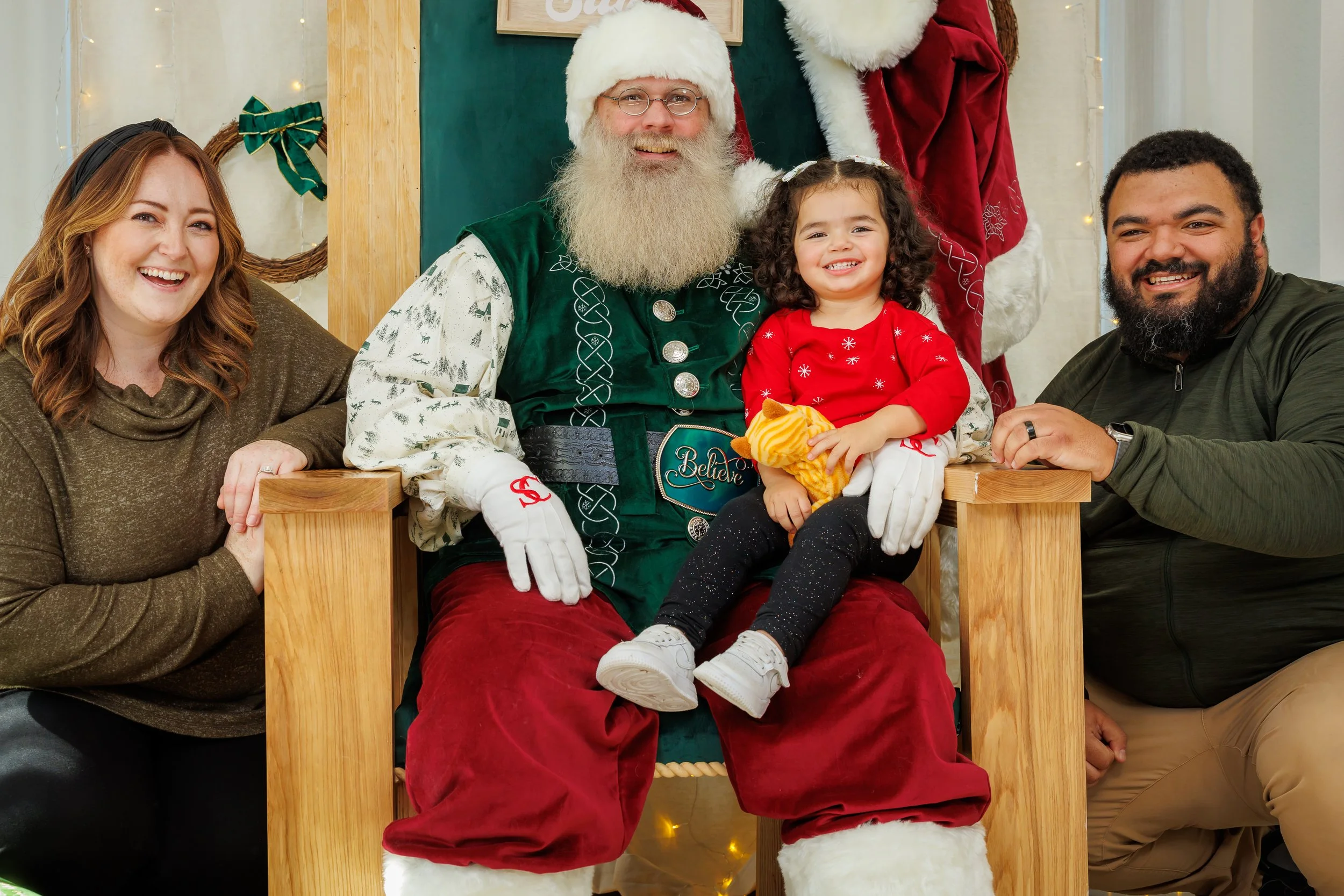 SPP-L-W-David Weekley Homes-Photos with Santa at Sienna 35-24.jpg