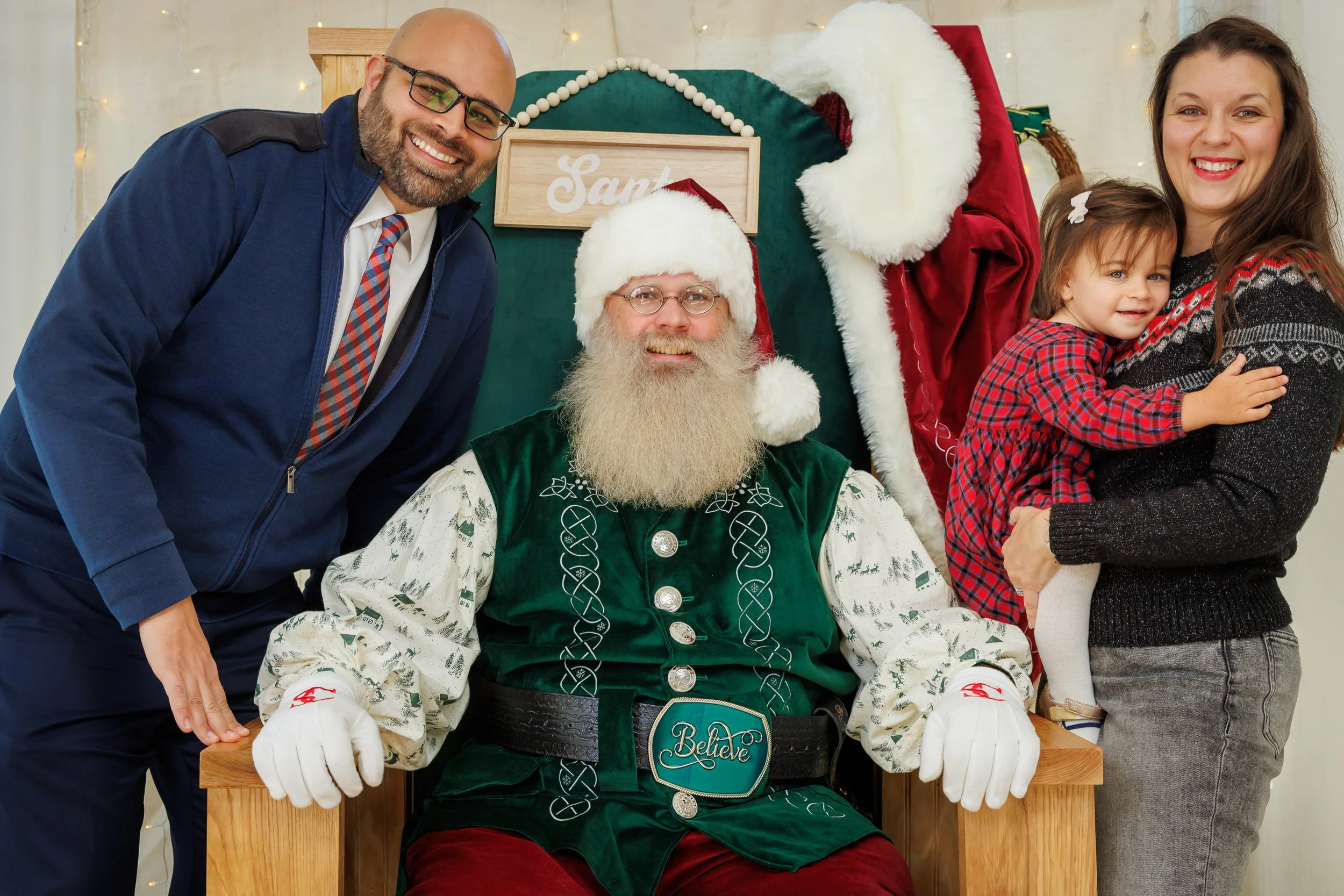 SPP-L-W-David Weekley Homes-Photos with Santa at Sienna 35-33.jpg