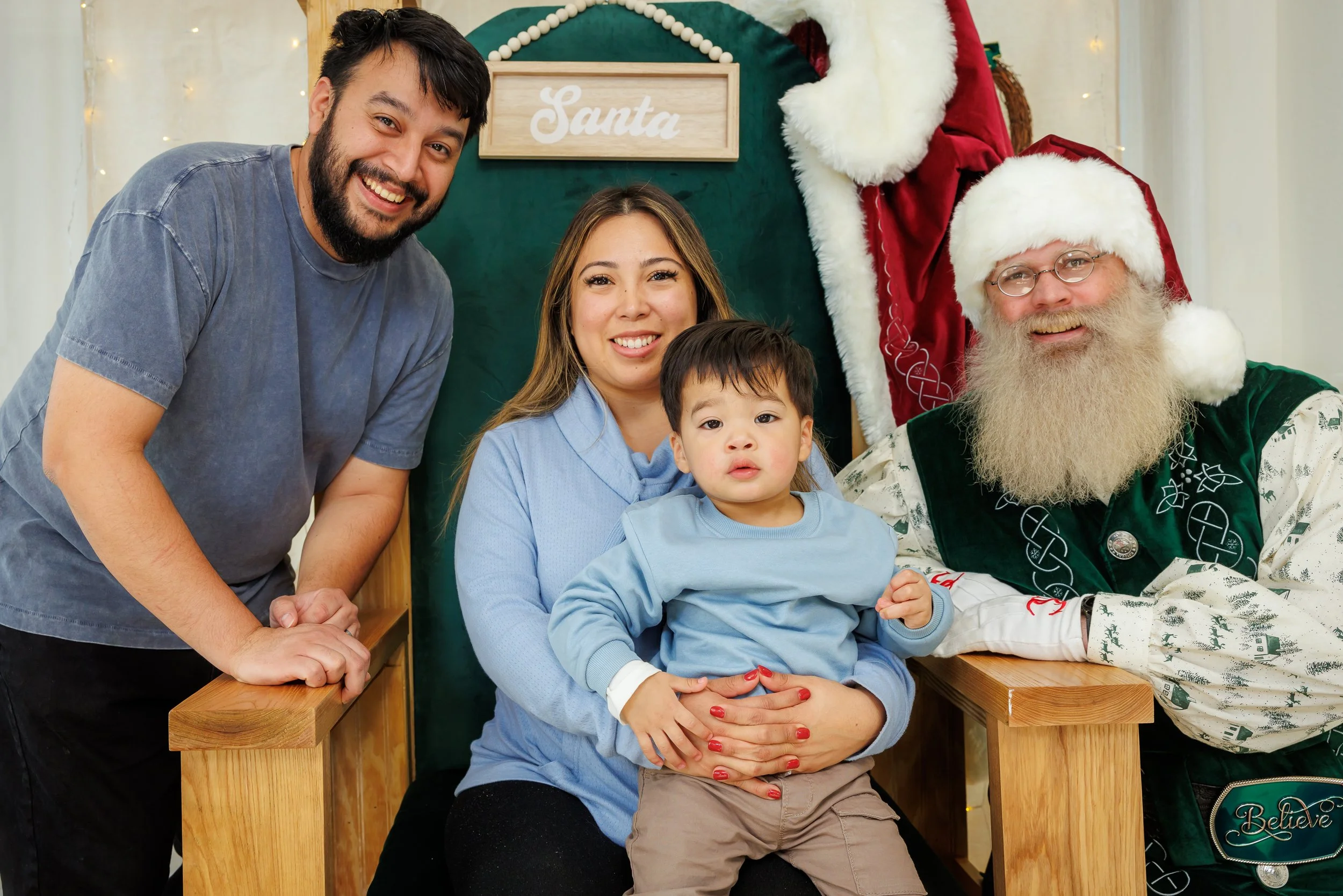 SPP-L-W-David Weekley Homes-Photos with Santa at Sienna 35-39.jpg