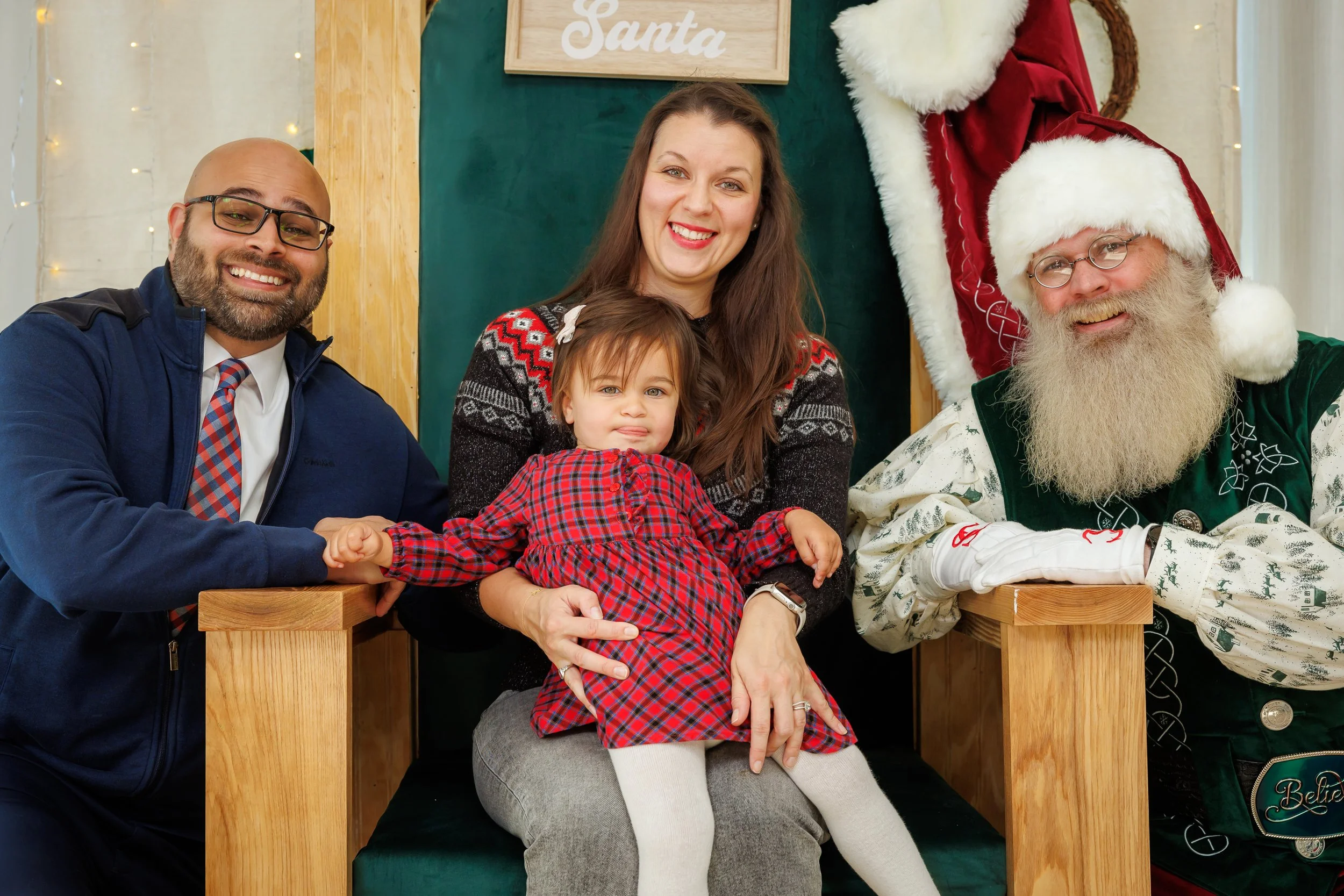 SPP-L-W-David Weekley Homes-Photos with Santa at Sienna 35-43.jpg