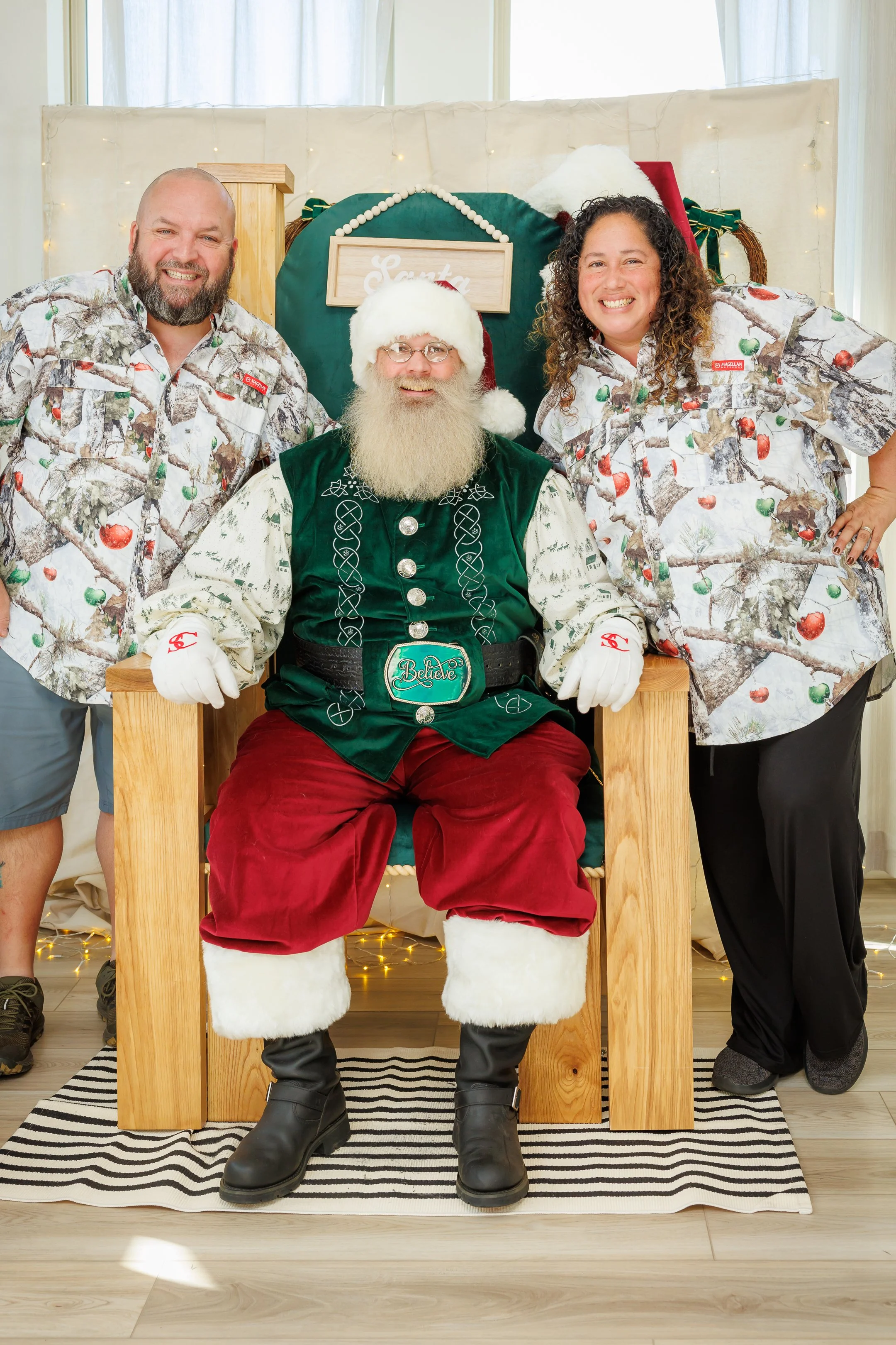 SPP-L-W-David Weekley Homes-Photos with Santa at Sienna 35-53.jpg