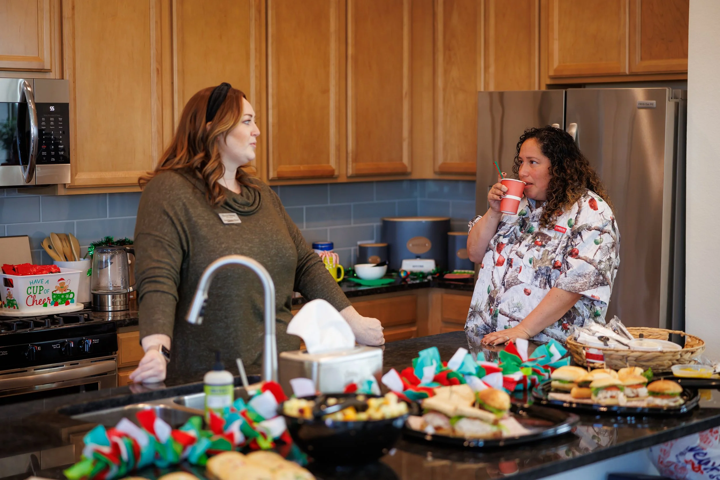 SPP-L-W-David Weekley Homes-Photos with Santa at Sienna 35-61.jpg