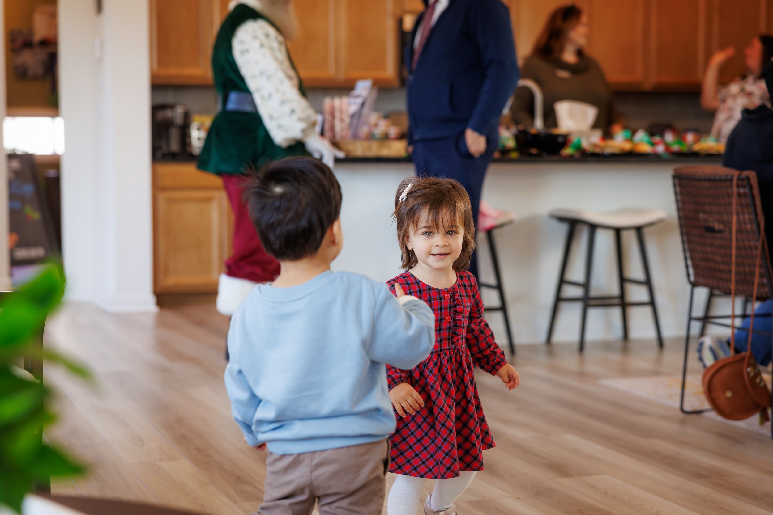 SPP-L-W-David Weekley Homes-Photos with Santa at Sienna 35-84.jpg