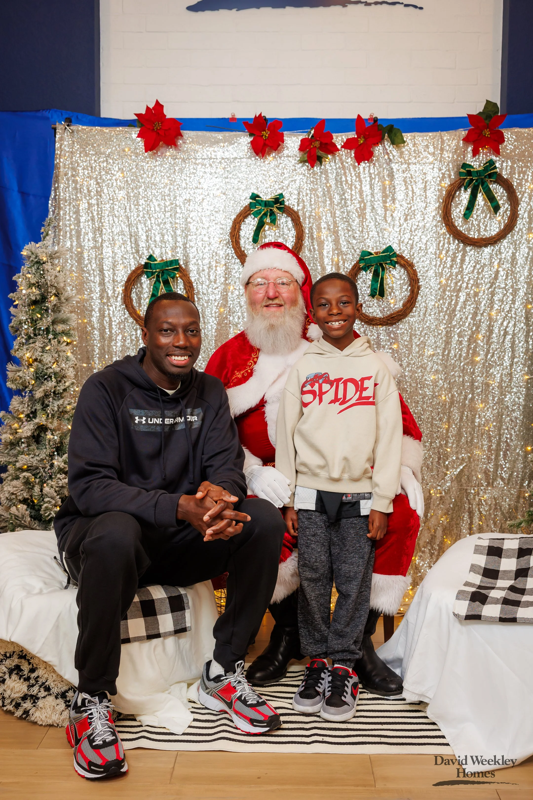 SPP-L-W-12.08.2024-David Weekley Homes Photos With Santa Sienna 65-14.jpg